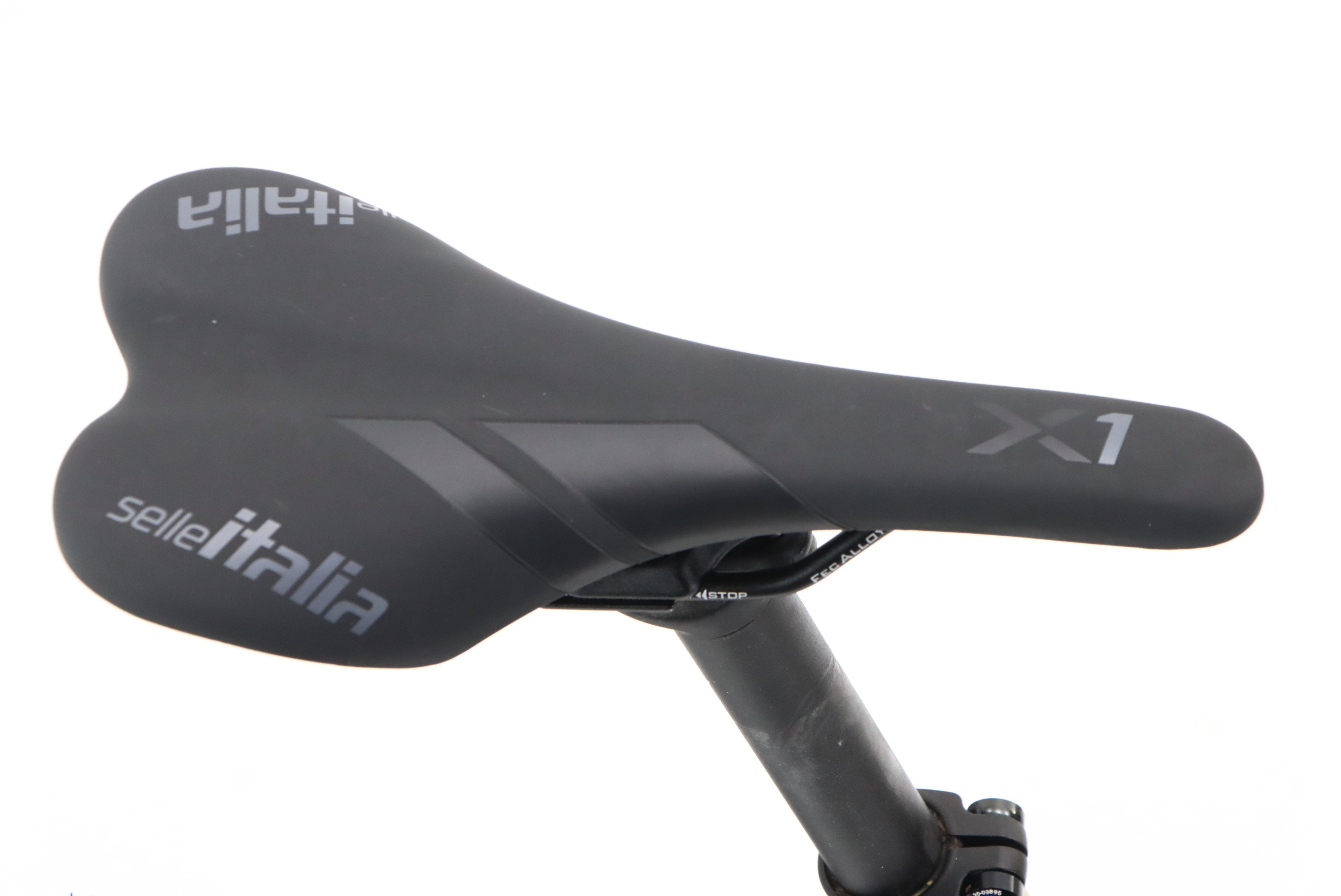 0482c536-323b-4952-8262-2ad3ba5b9a59