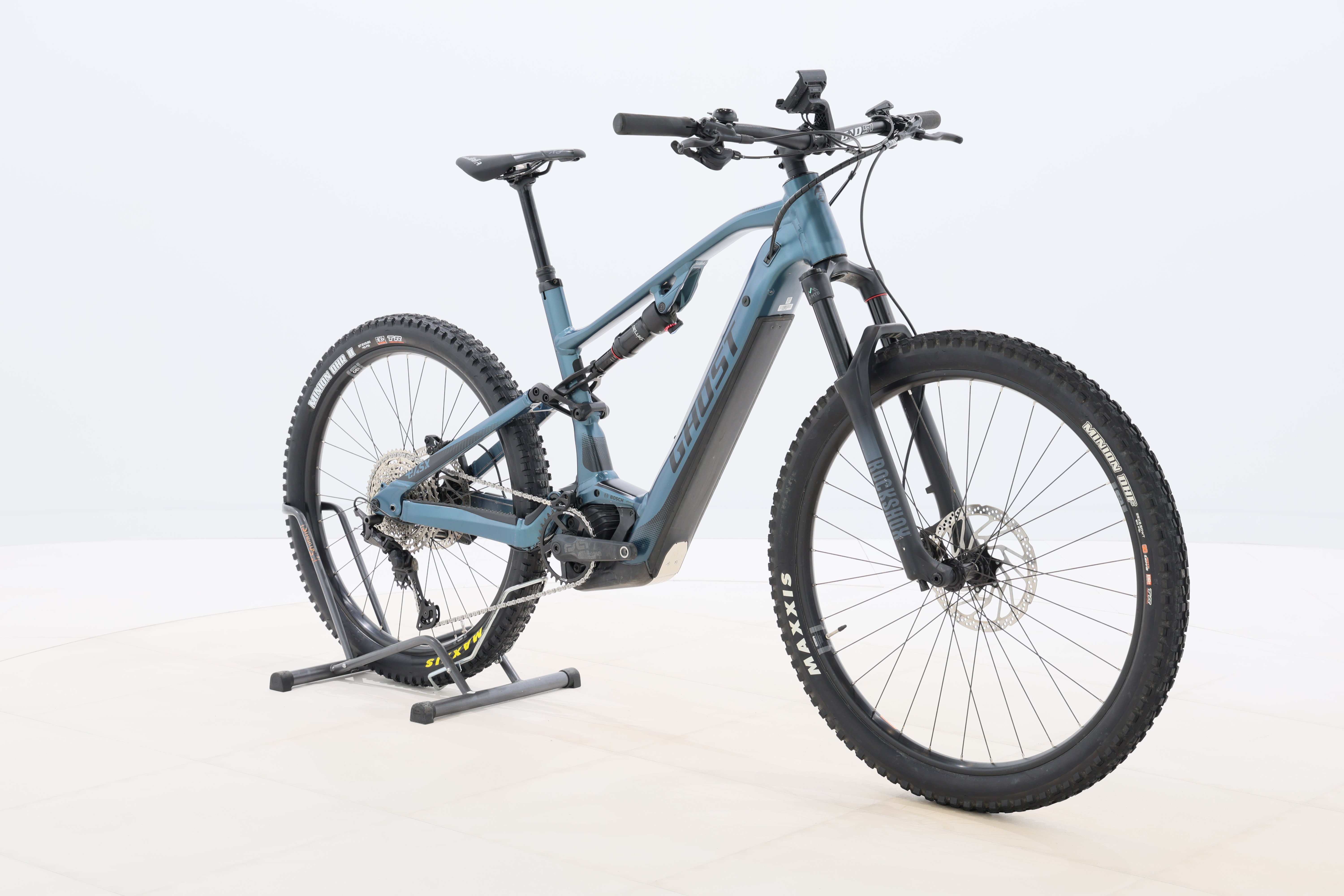 ad29abb2-fe96-4e83-9019-589499a54a22