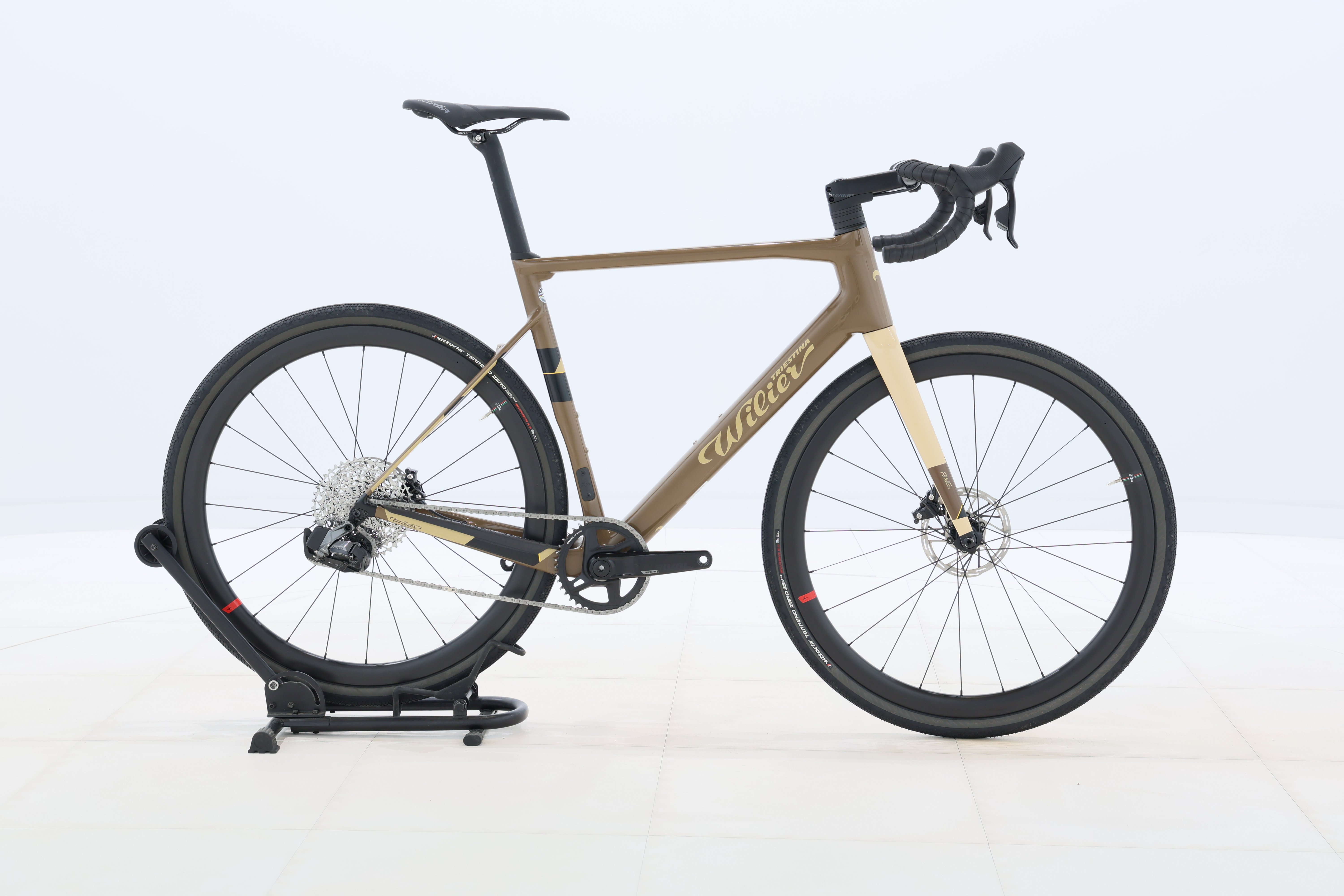 efd85ebe-6bad-49ac-9d71-7f696ef91b28