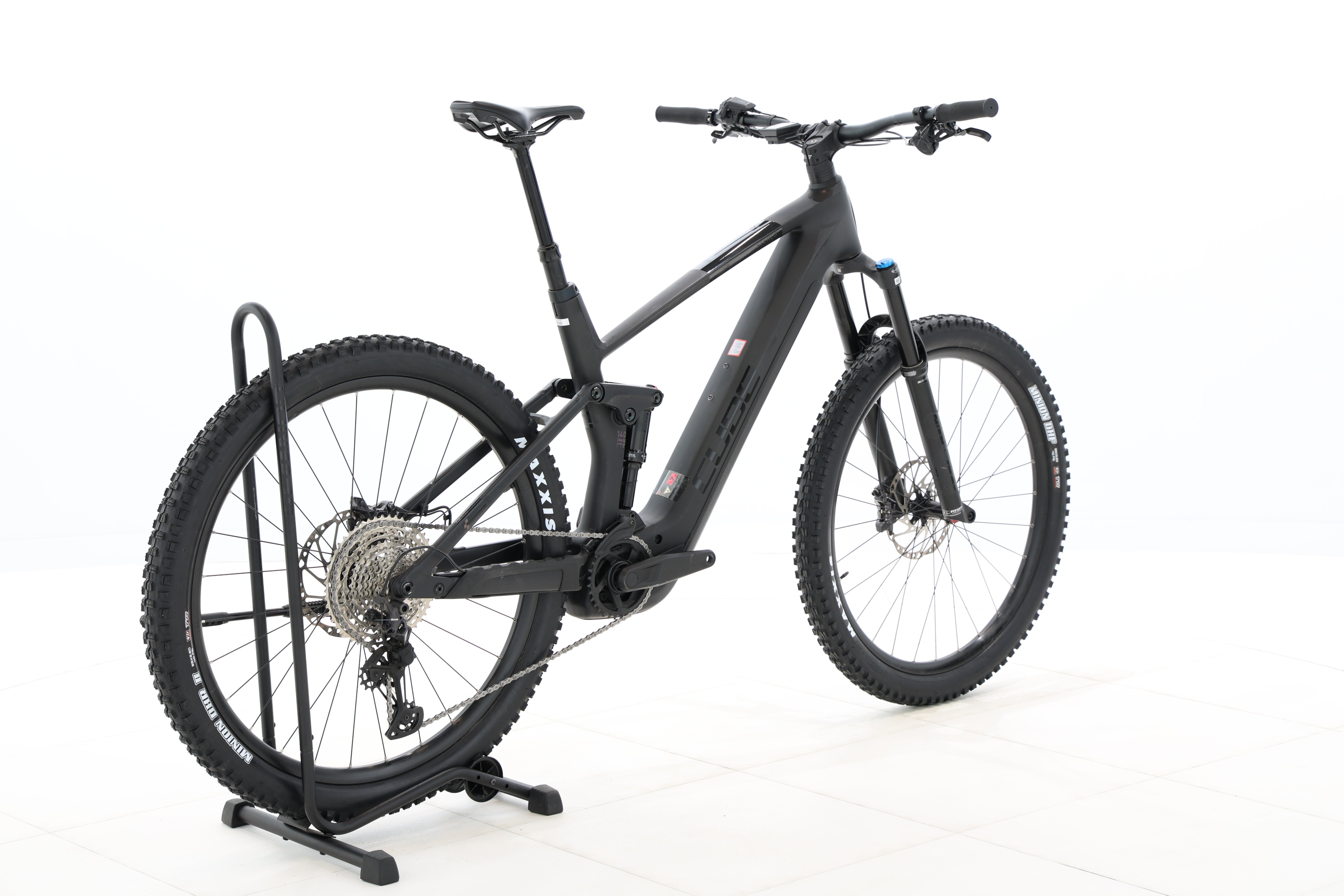 8d00ecc6-5783-43fa-b575-c15ca4072149