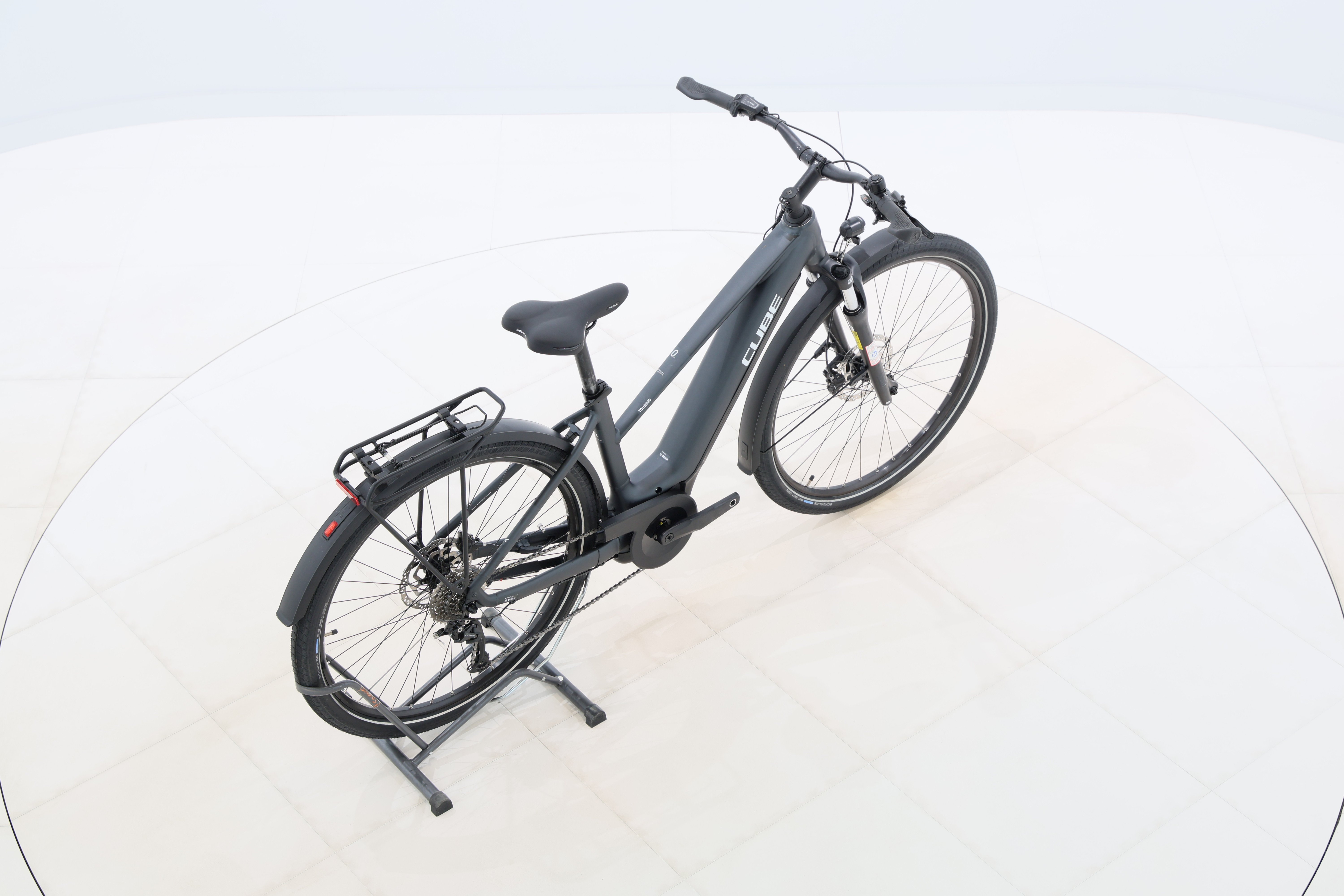 a031b1b6-3c9c-43eb-afb4-fe25604947b7