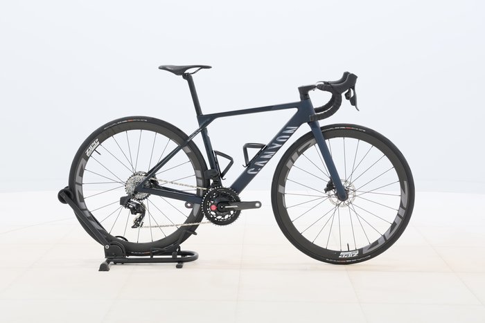 Canyon ULTIMATE CF SLX 8 AXS 2025