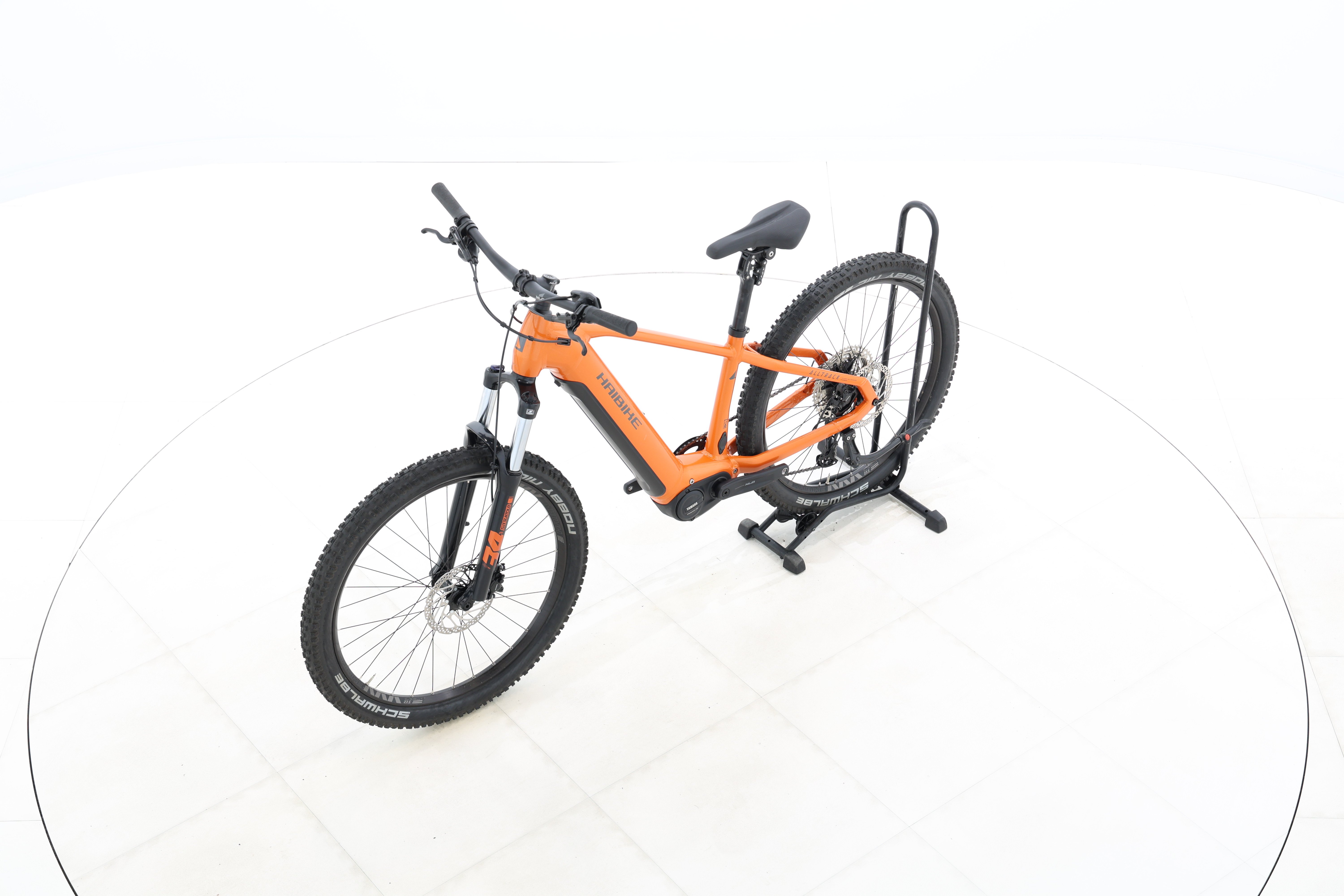 4651a71c-8662-40c5-b687-769f660d3780