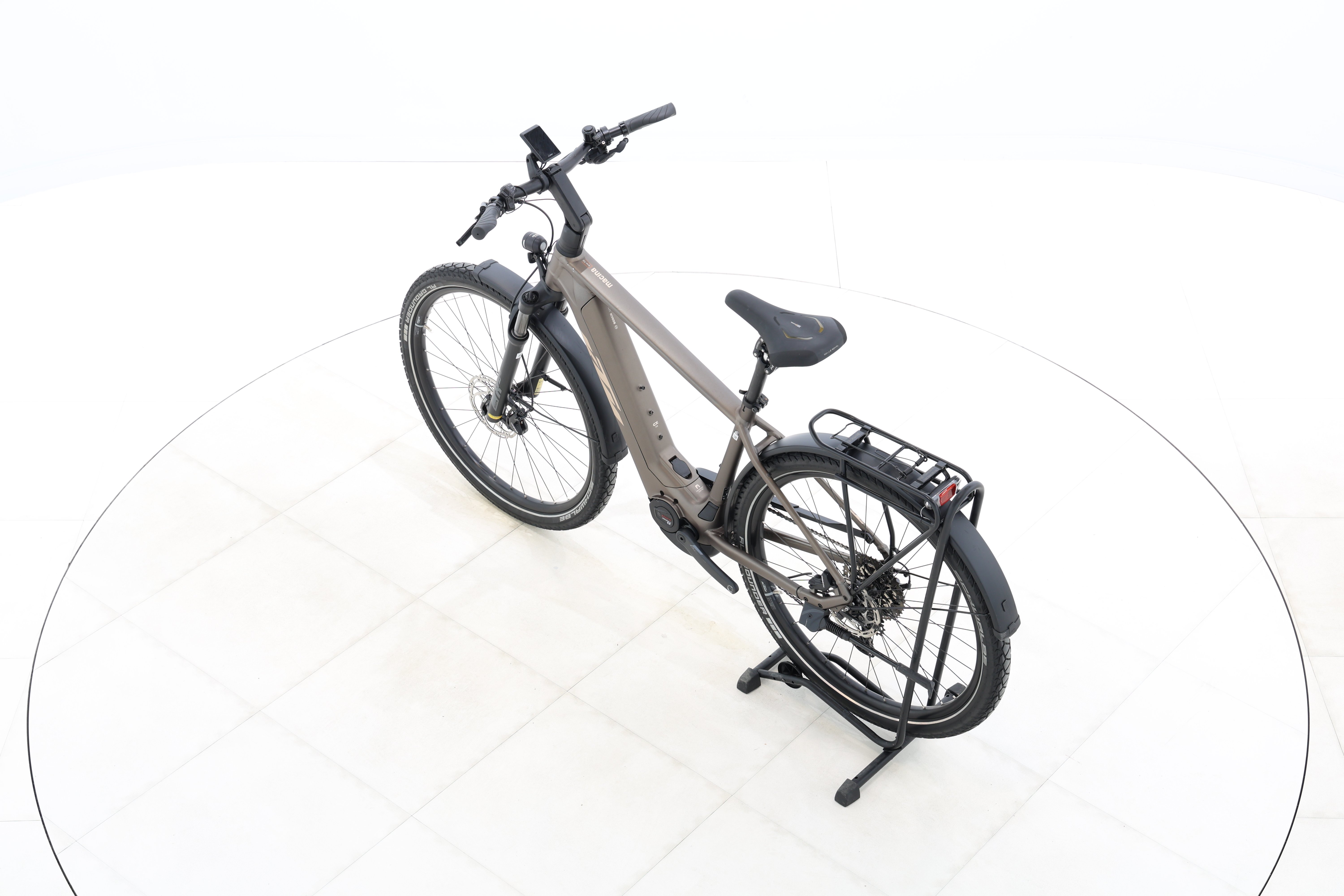 edb633d5-89d4-40b2-bd98-1f78eb5e728f