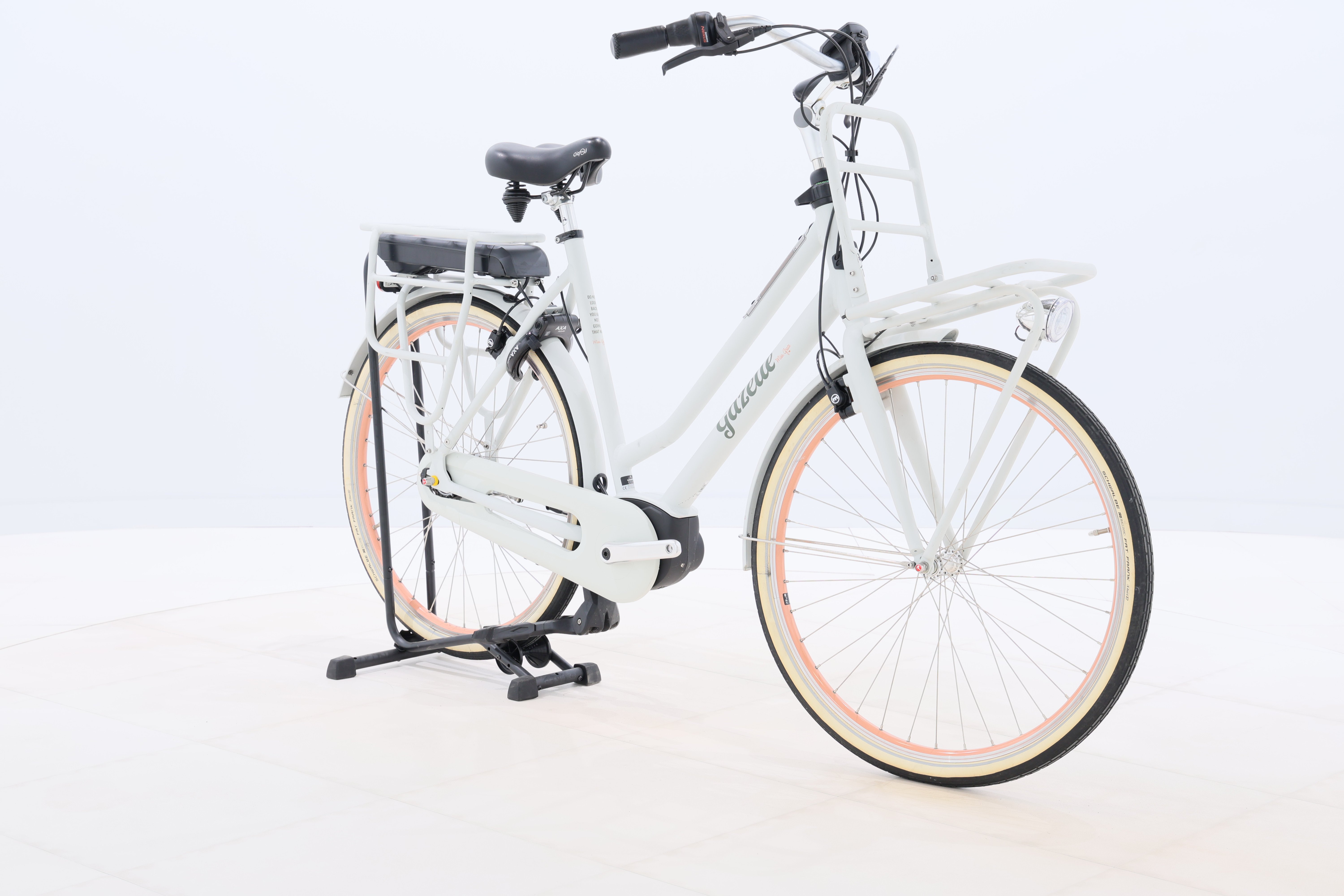 1714d245-19c7-4d9b-935a-5649d4c6e1e7