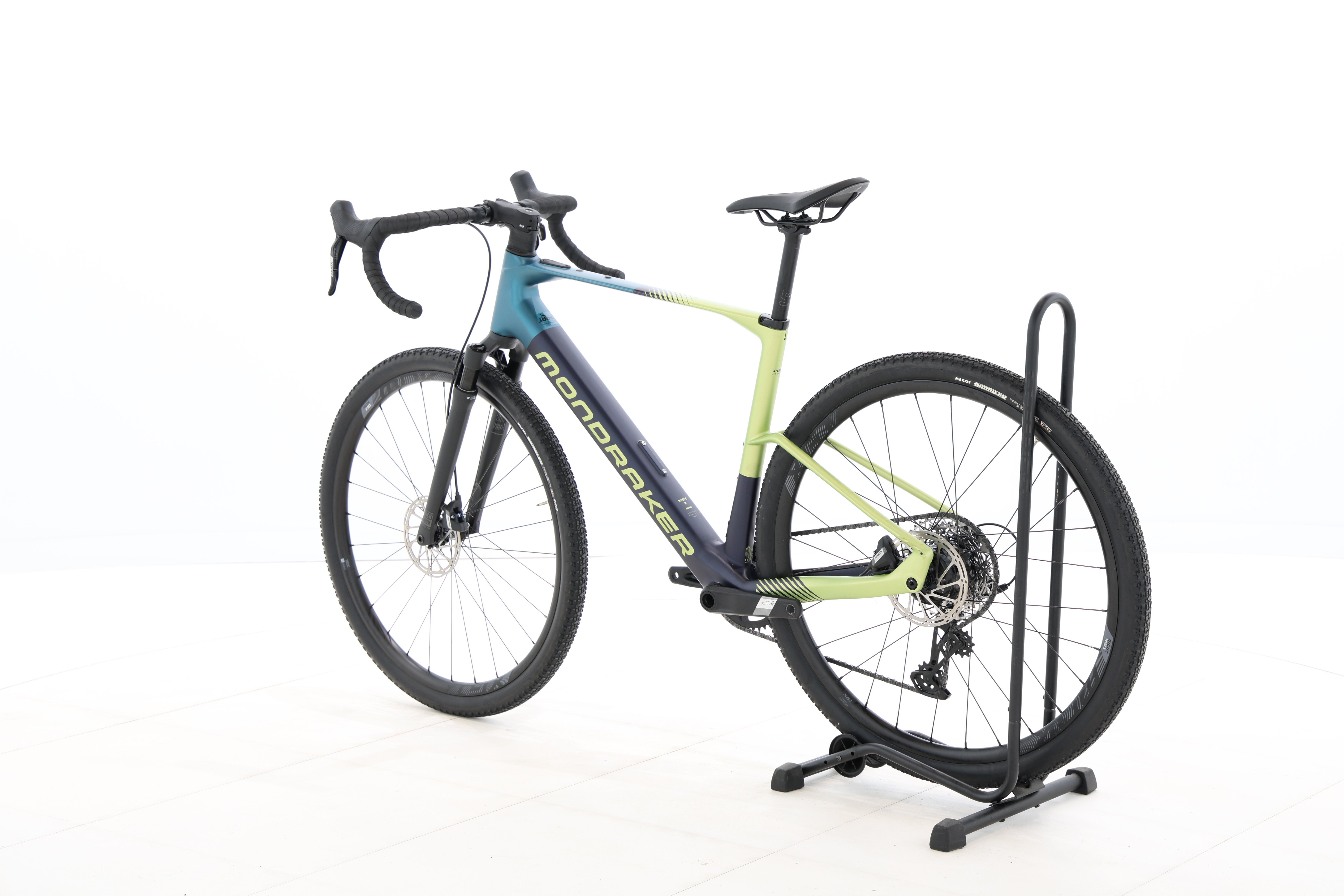 24273175-d8d0-4016-81ef-3d8233f551f8