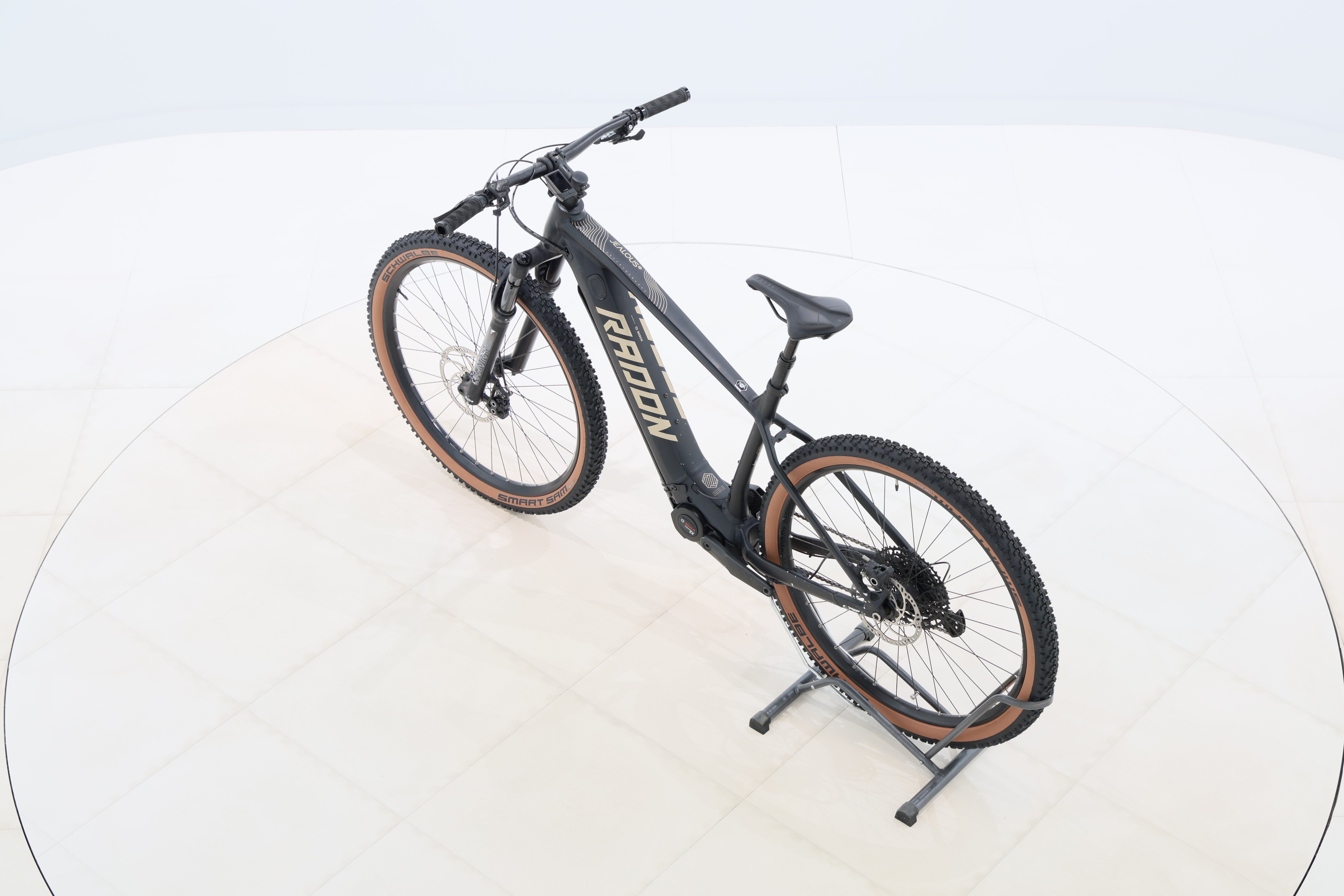 391e8554-6333-461d-9974-02f6b249bc3e