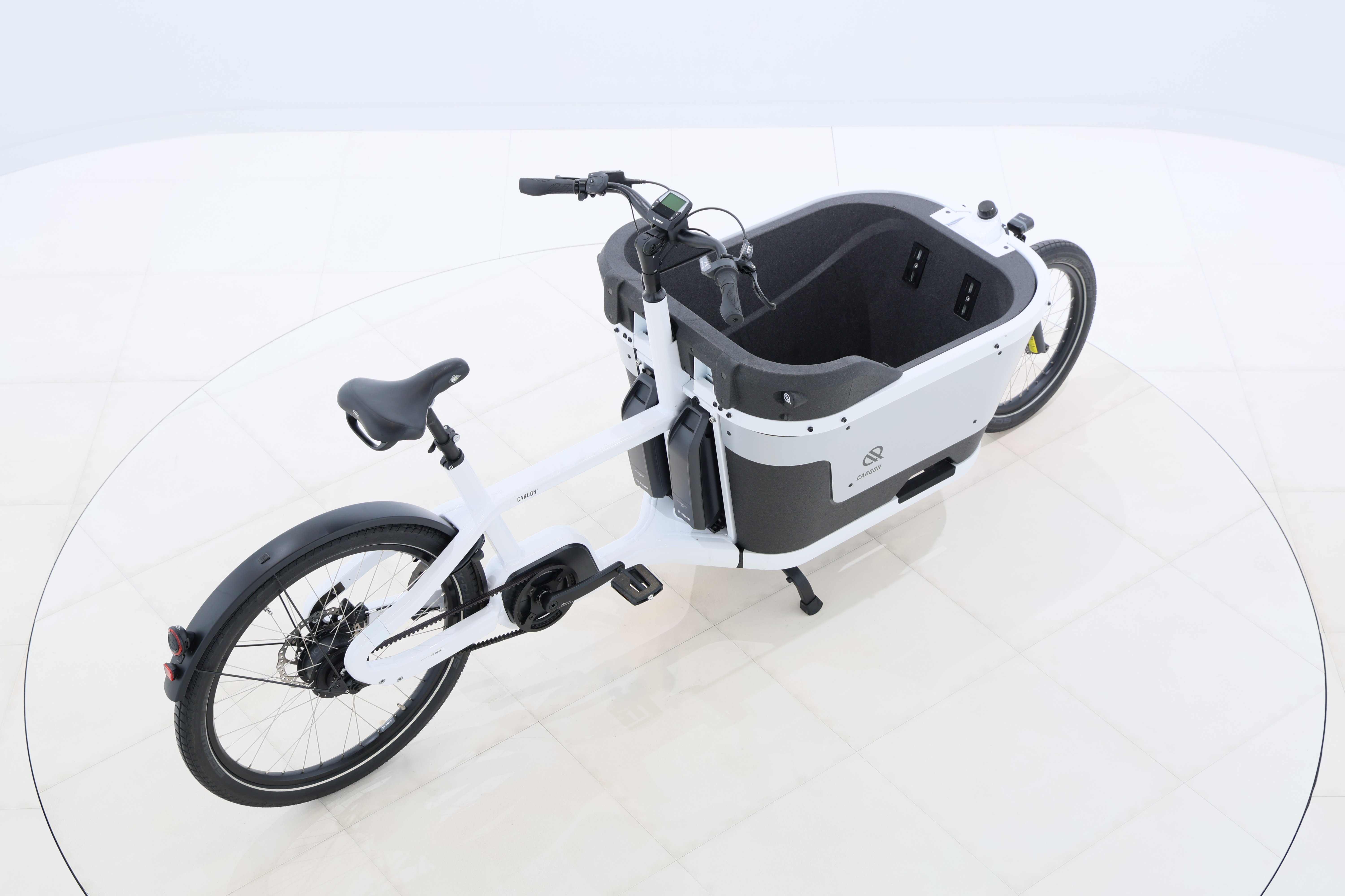 eefc8a77-38c5-41ad-8442-a502416eb5ef