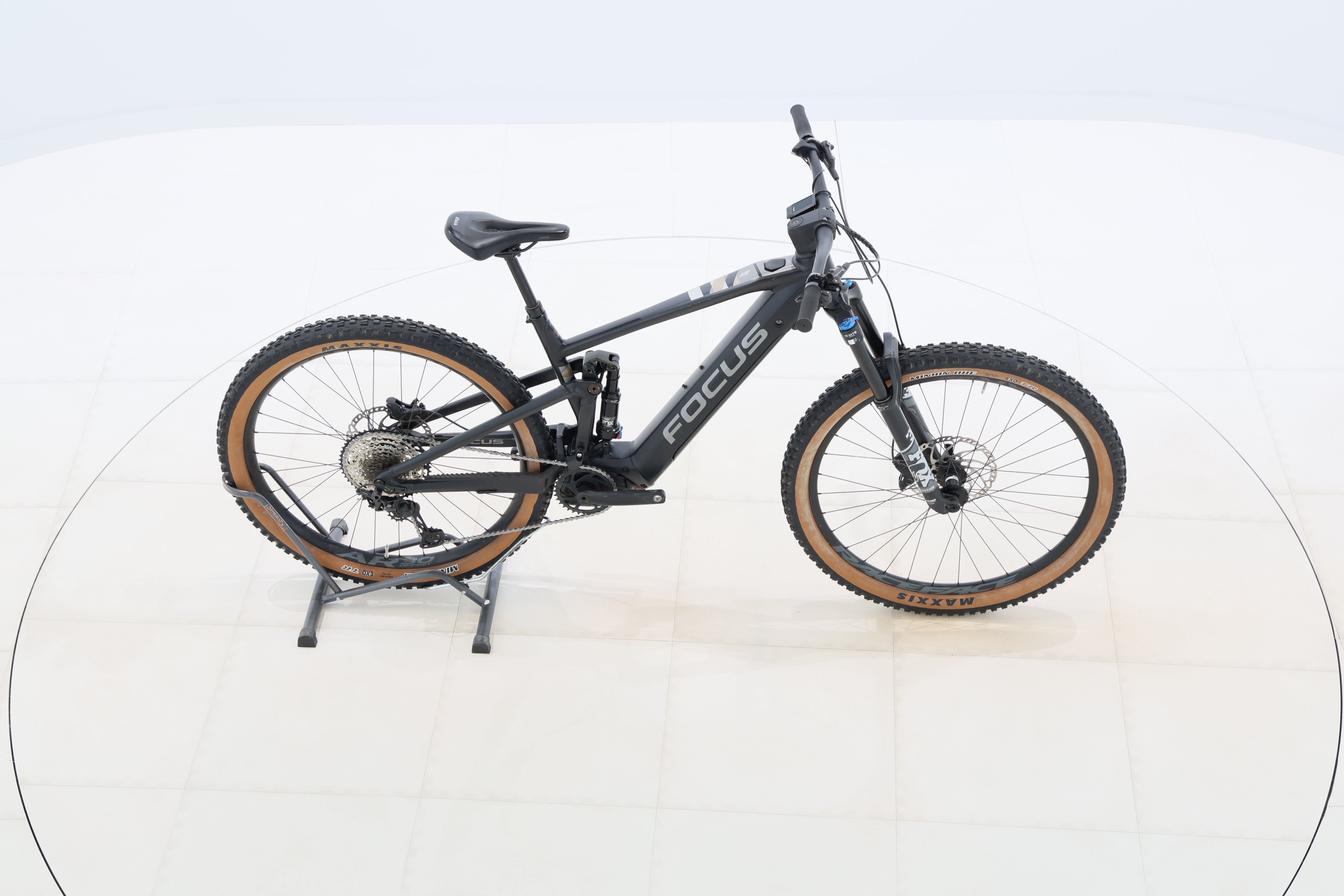 f5b37731-8bd8-4243-8ac0-b55290f0e0b9