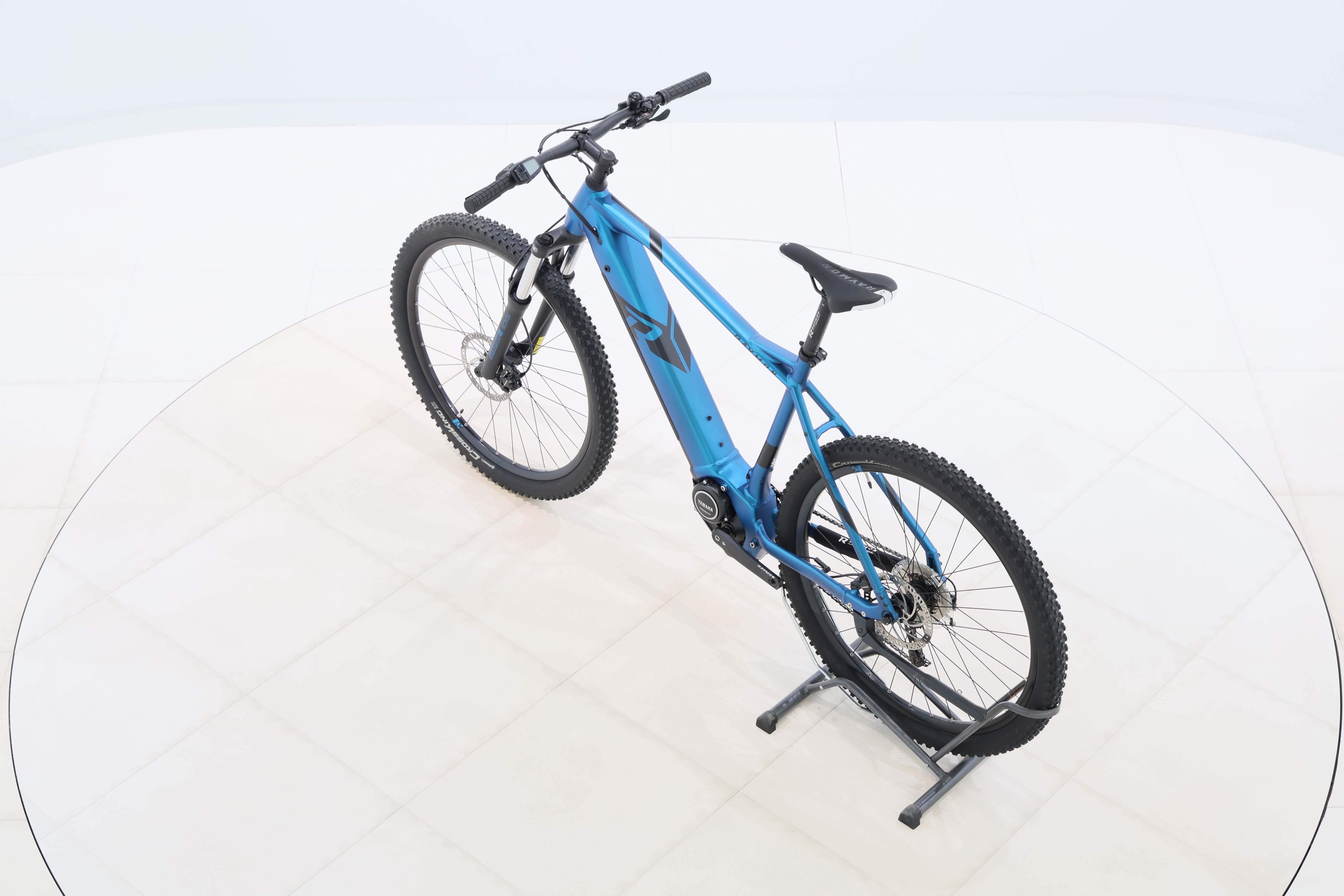 f2923389-5188-47f4-9046-759b29cd8de3