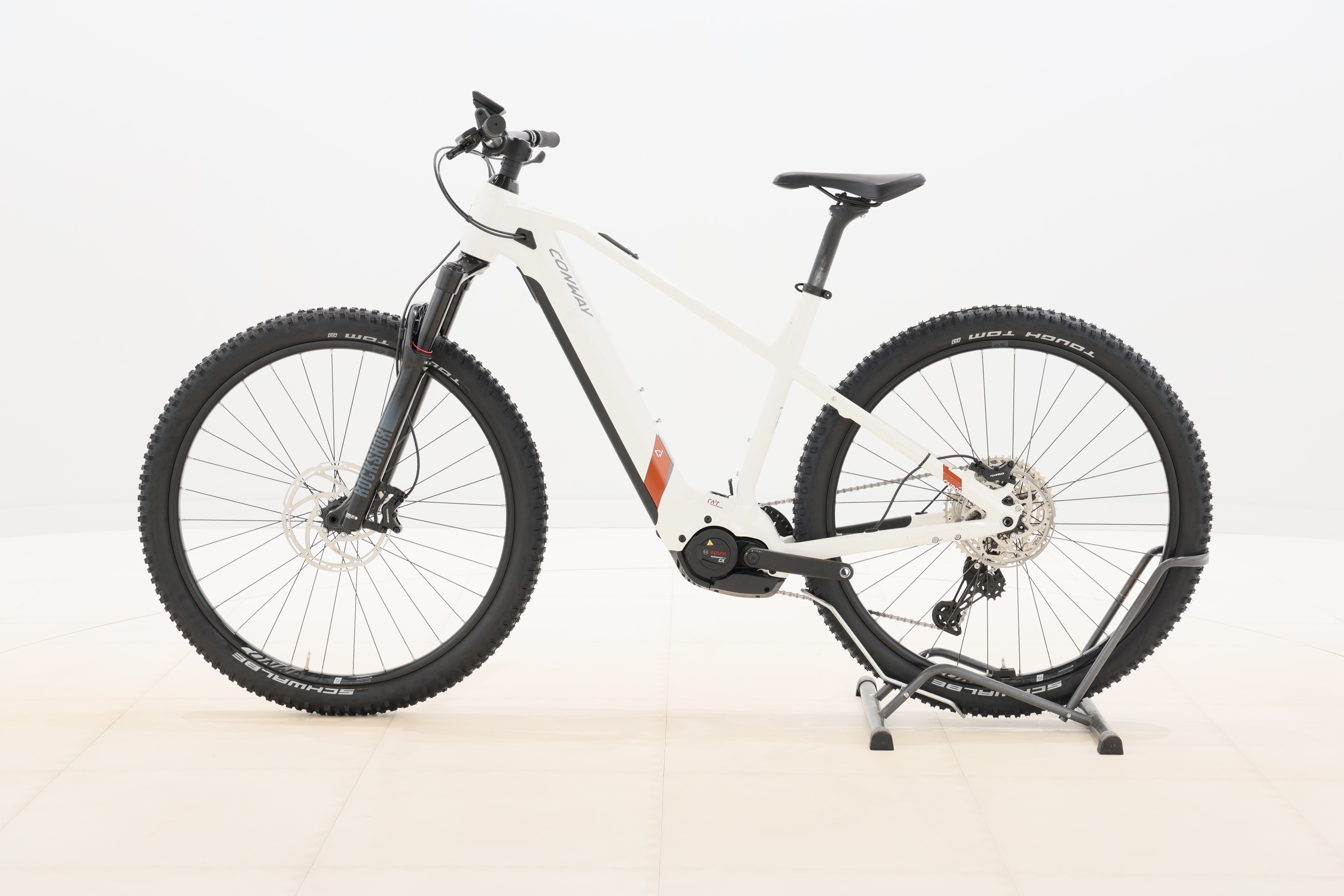 e1f93428-8cac-4088-9c25-f8c5f3618202