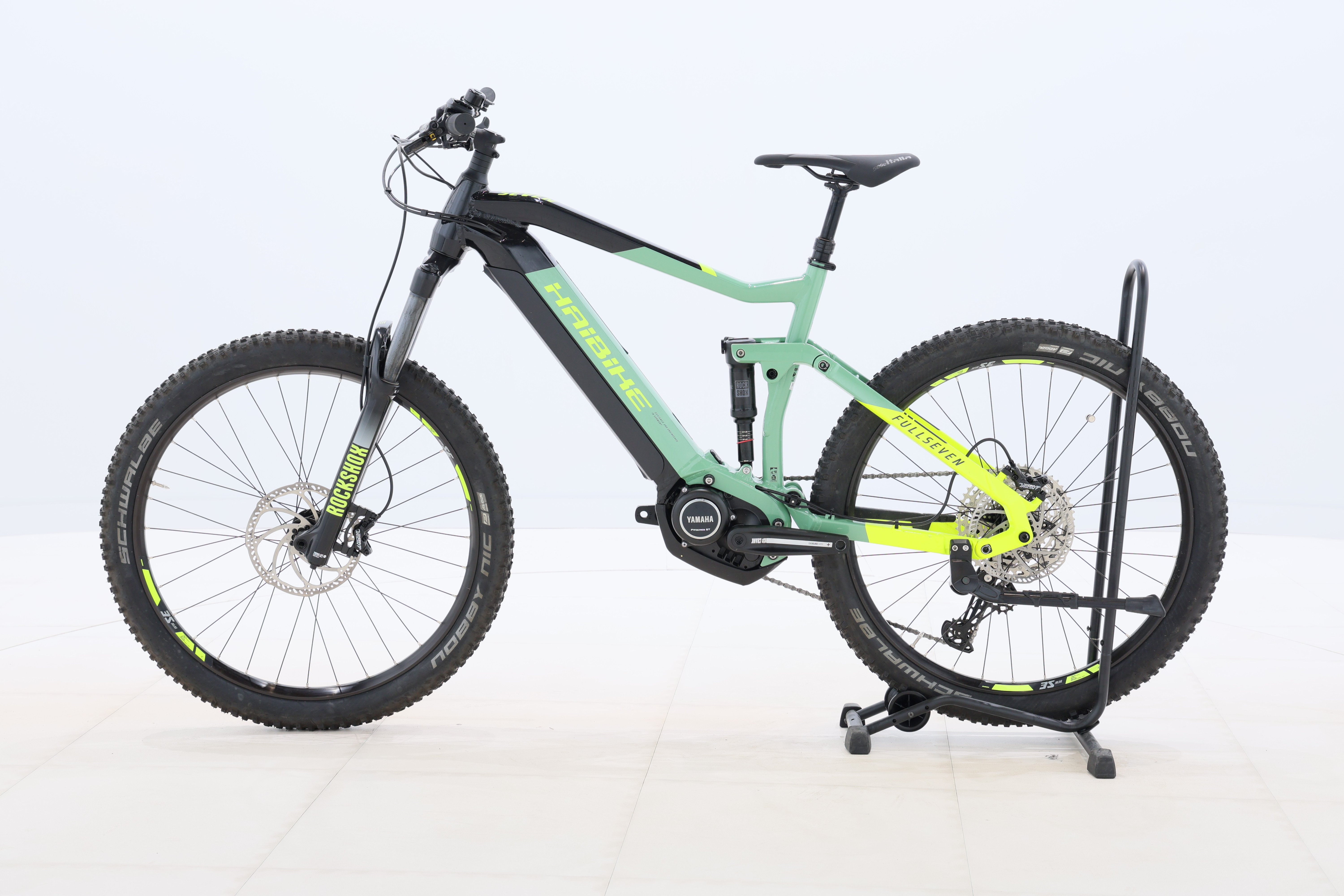 e3d2d1b9-20dd-4d86-90a4-85ee45745024