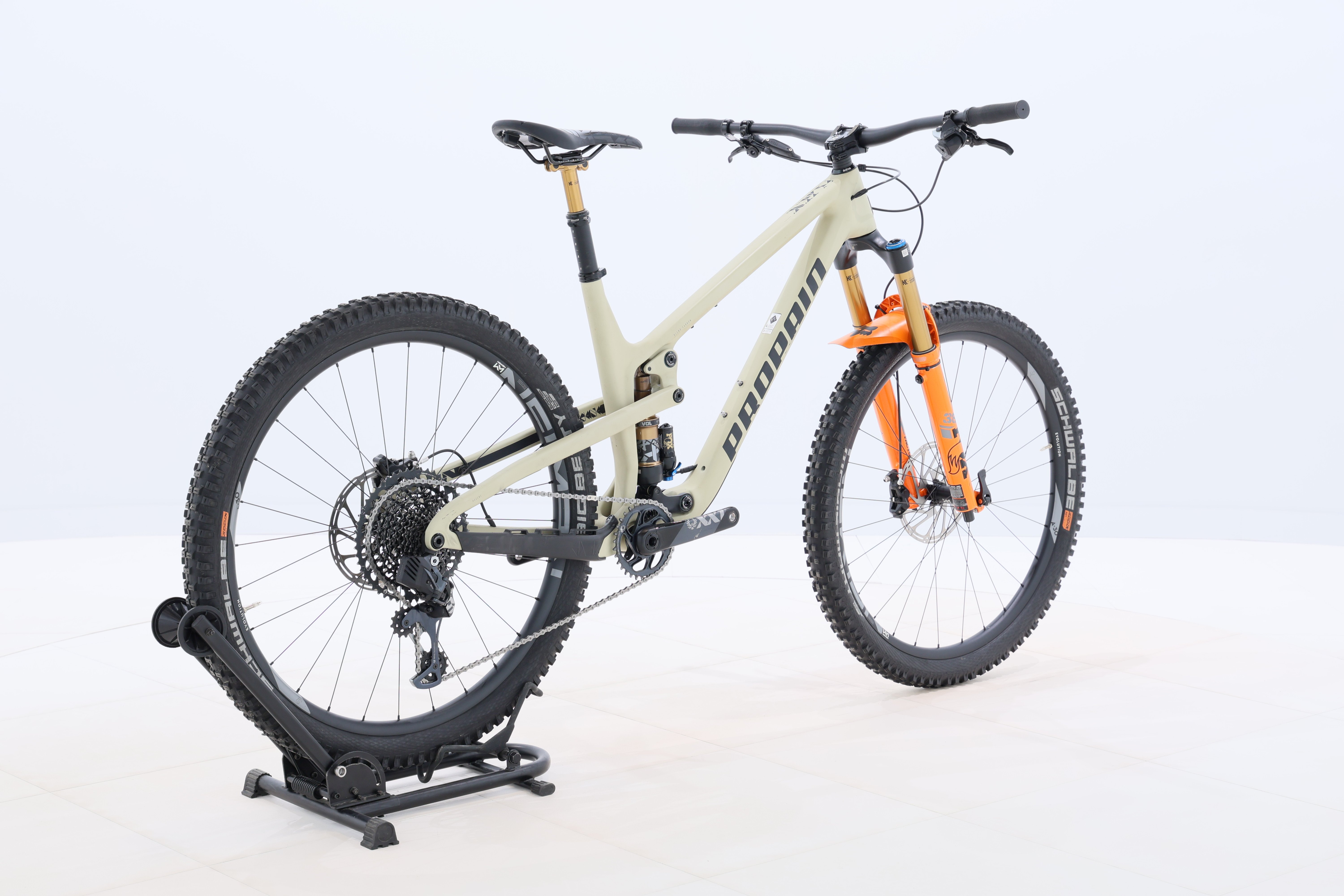 db357e7c-6c8a-4931-bd67-297ab9bbb271