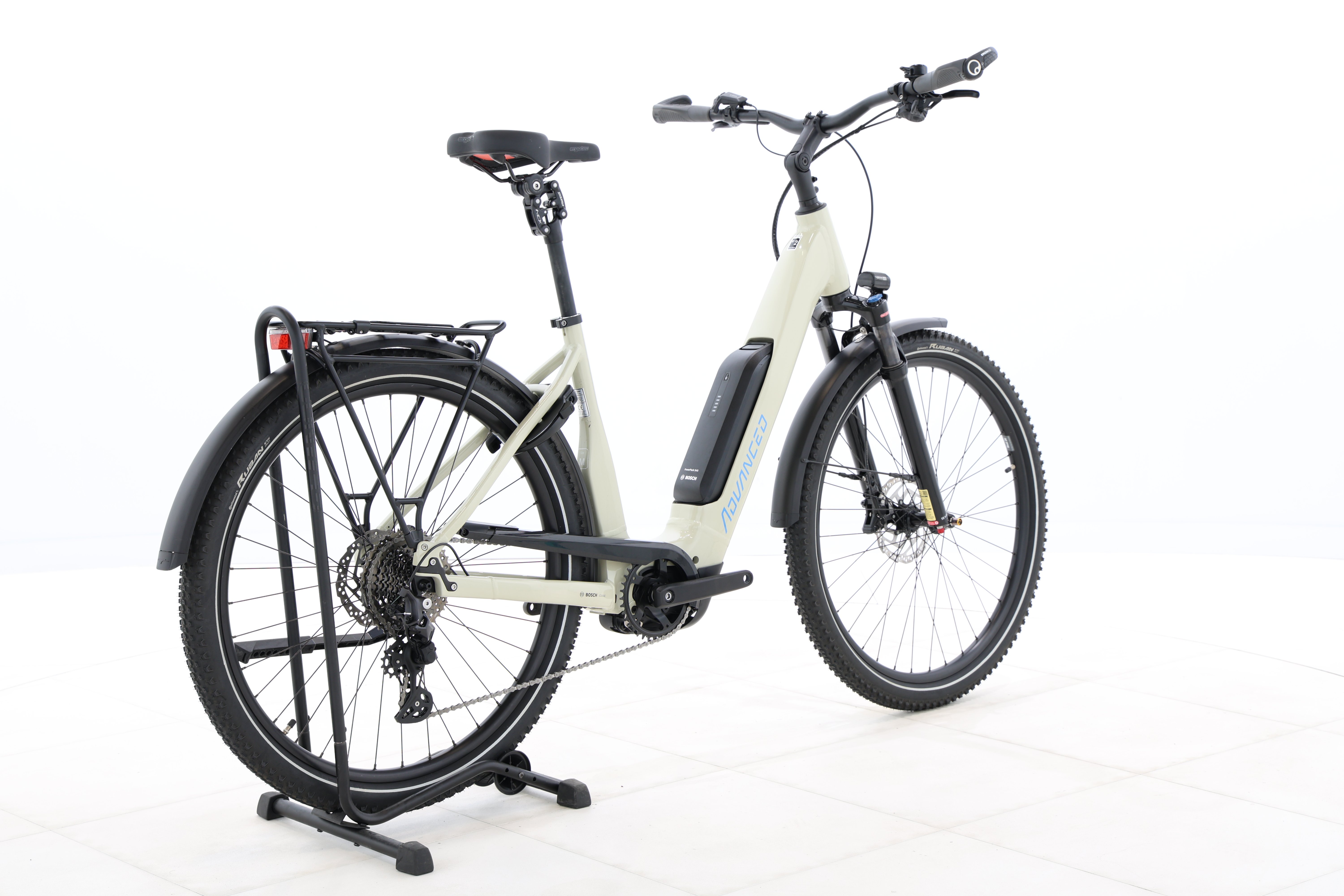 b3f08817-f384-4e15-ac92-39fa5dc1b983