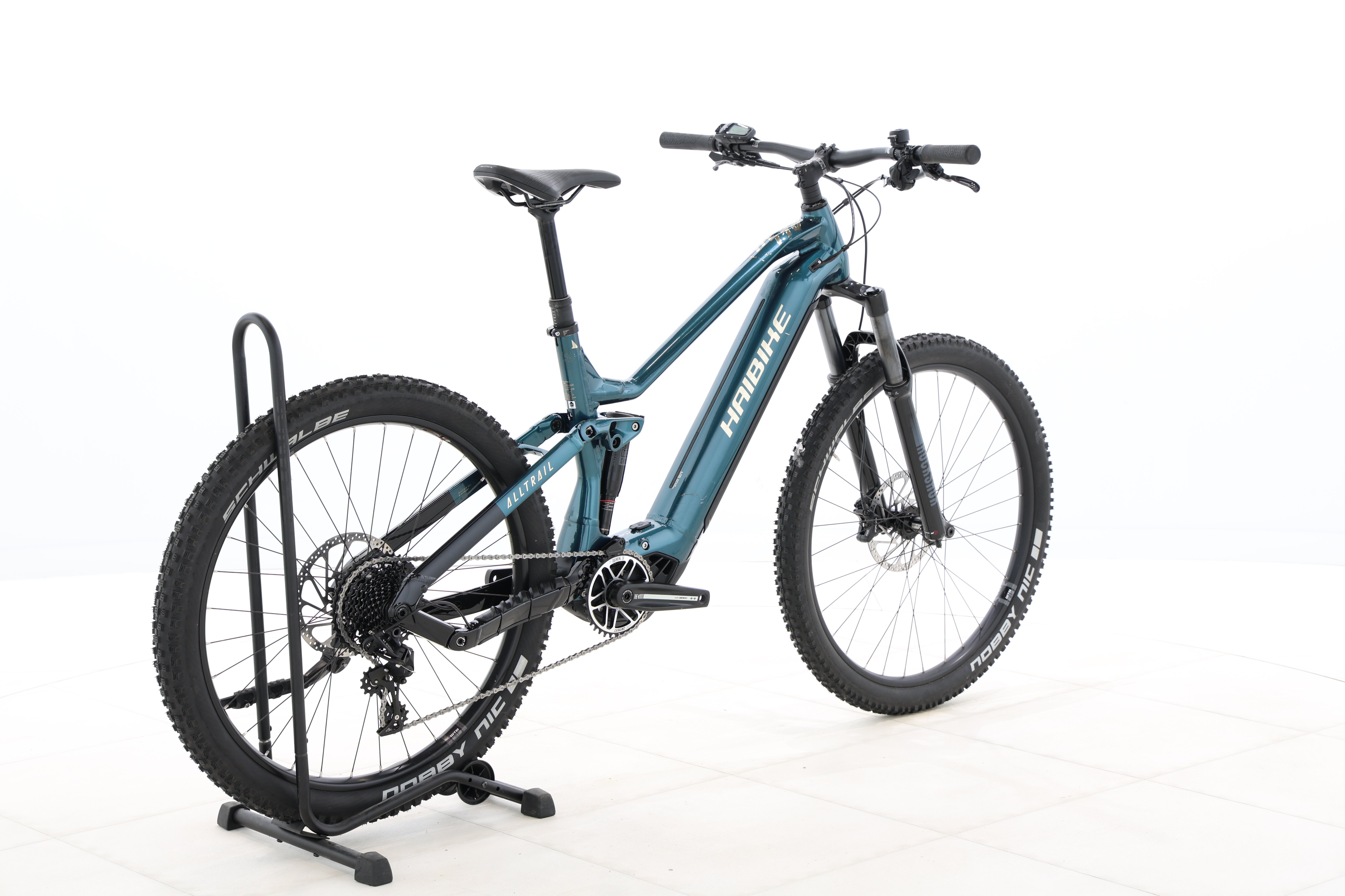 1d0146bf-4068-4cef-8808-a6eb447e5099