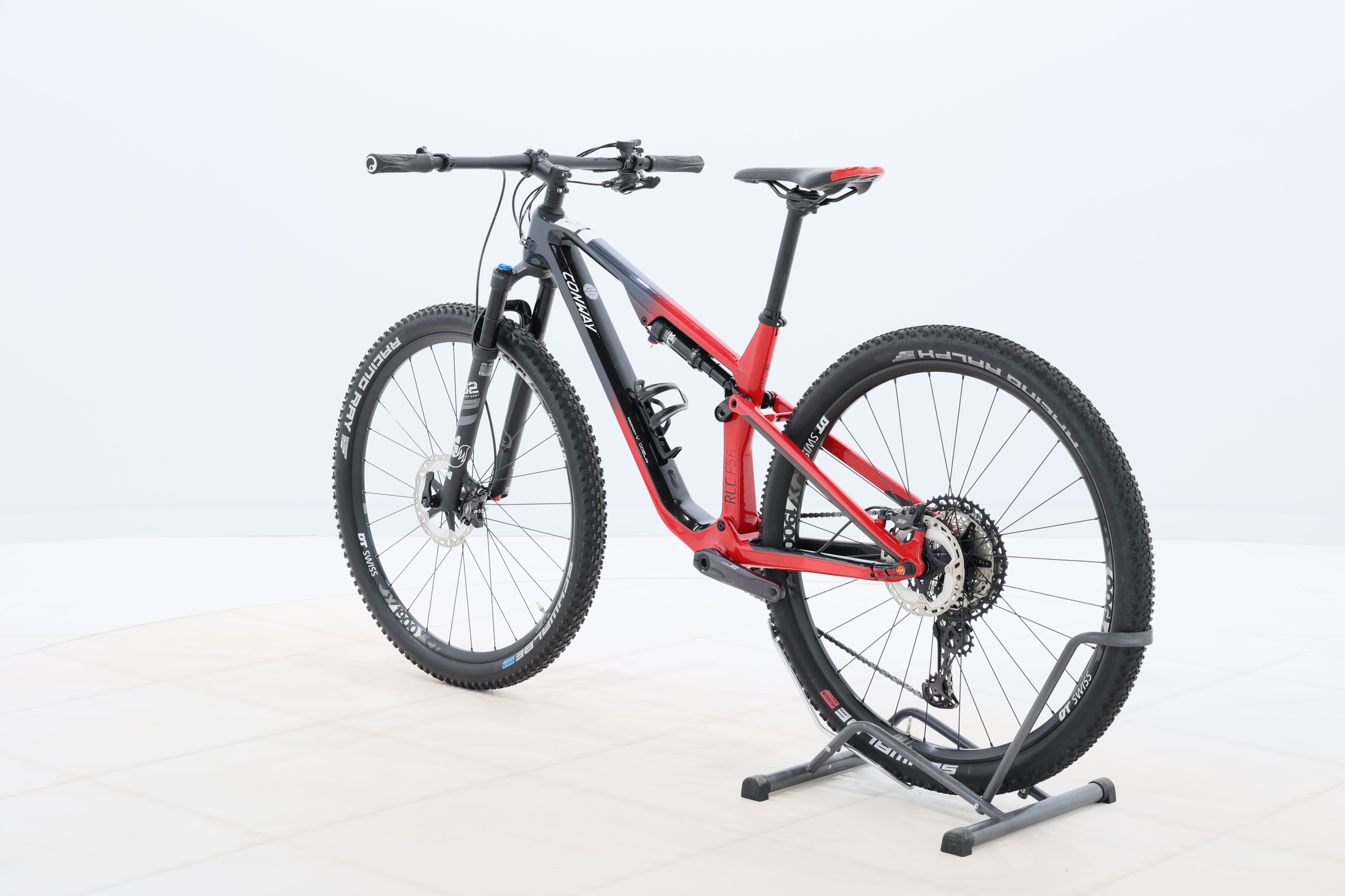 e8781c0f-0358-47e3-97f8-8d952ce5e54f