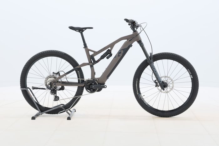 R Raymon TRAILRAY 160E 9.0 2022