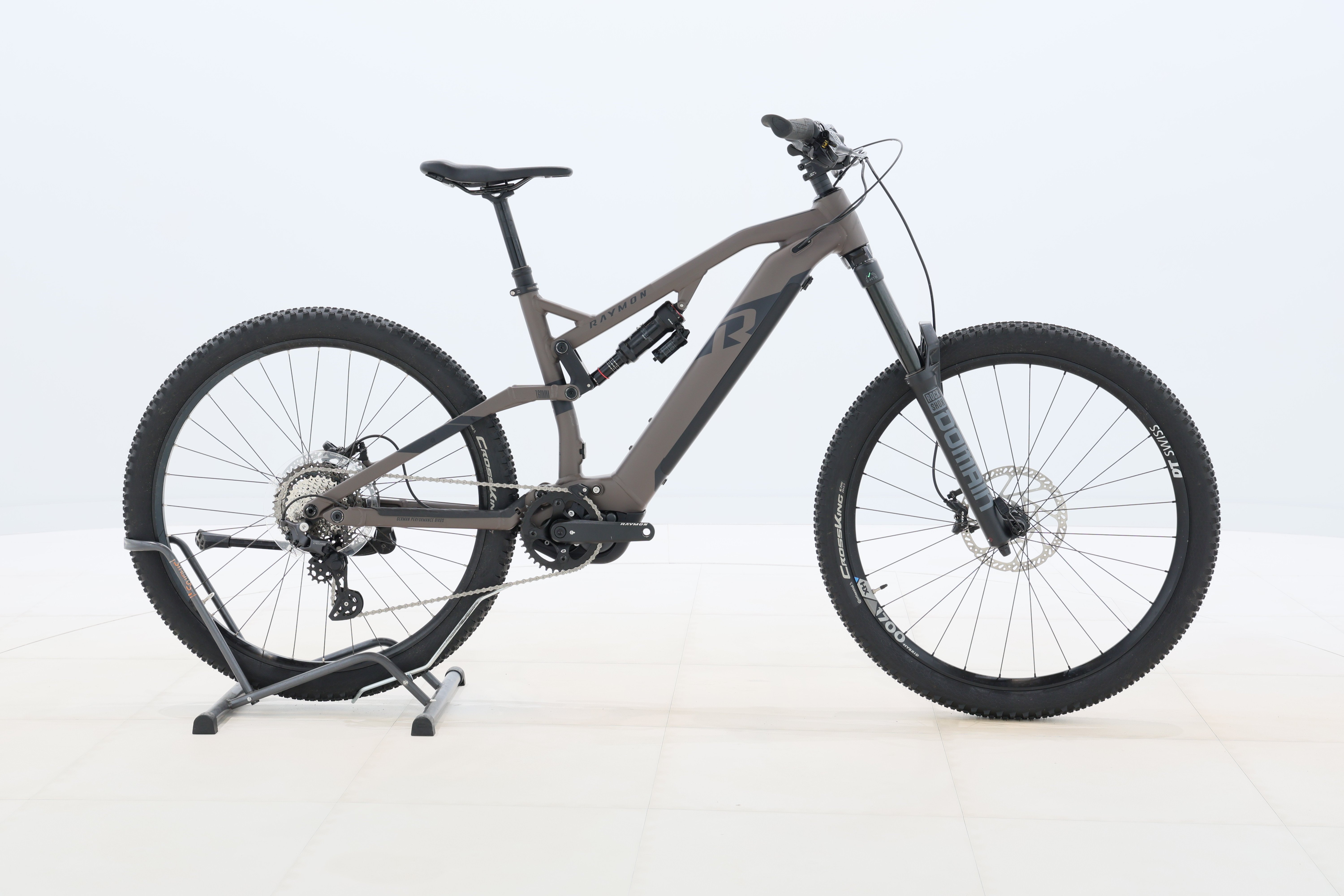 0d2a3abd-fed4-42c2-943a-c4361a82dc18