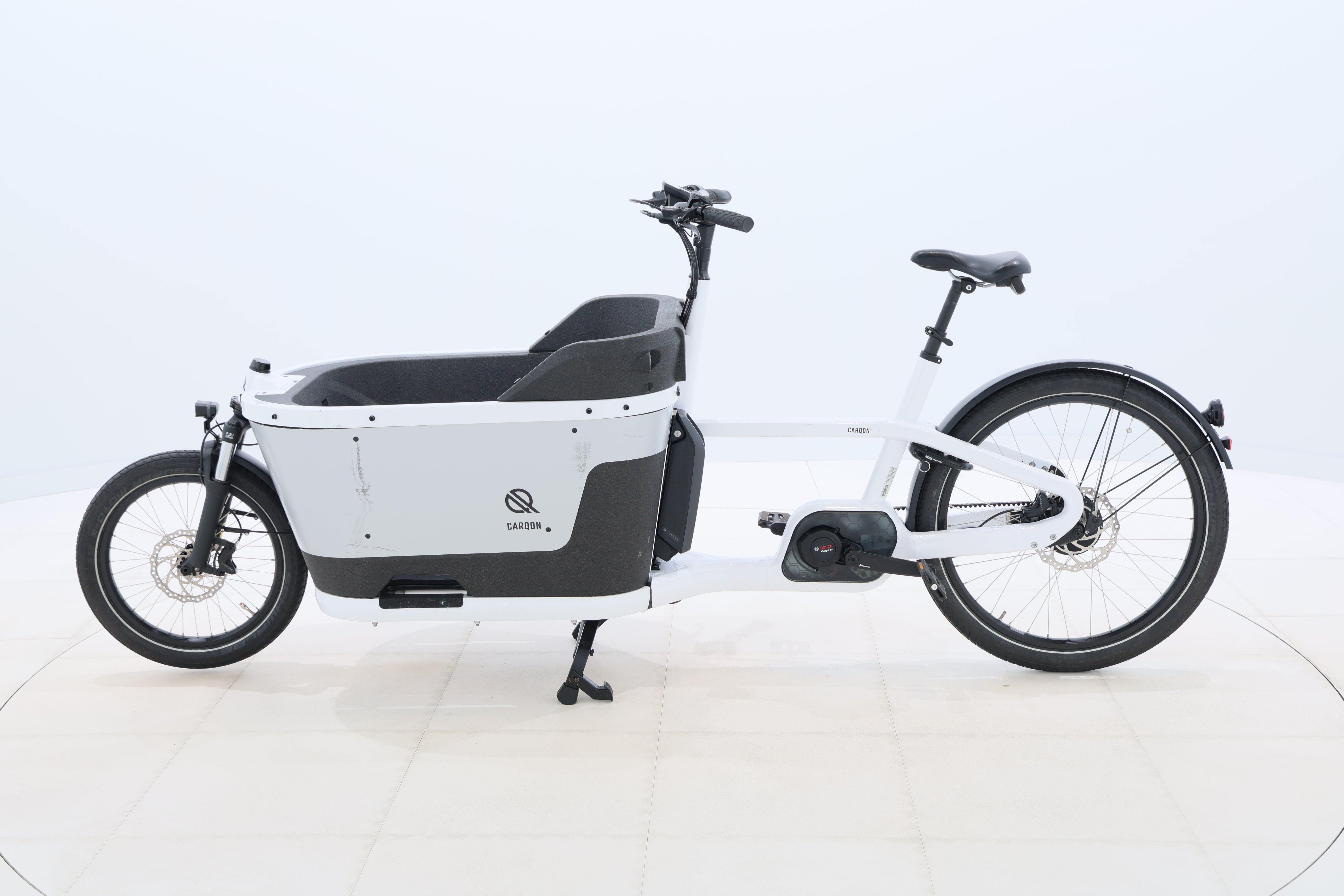 eefc8a77-38c5-41ad-8442-a502416eb5ef