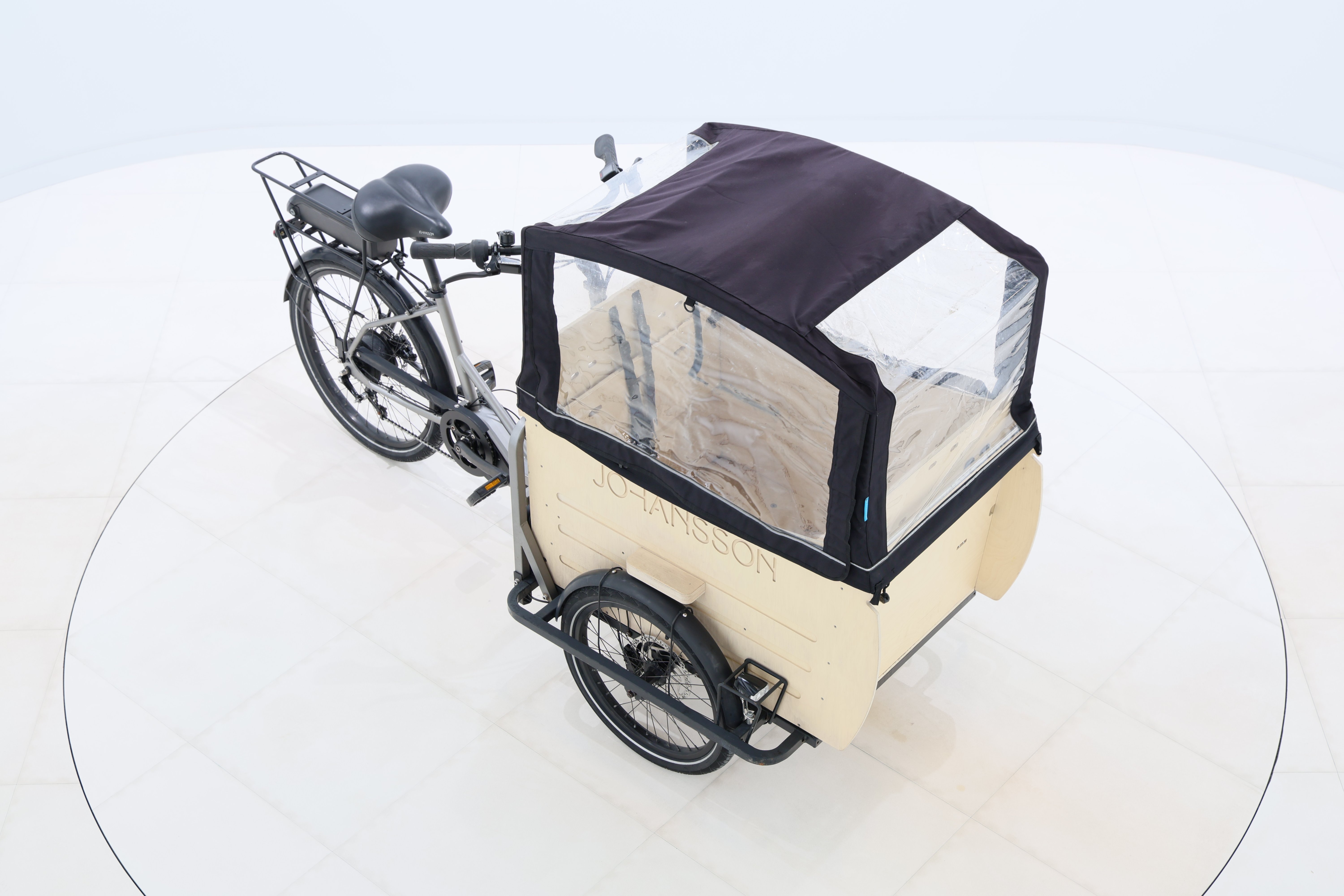 cb4909df-46a9-4429-9aac-6b1f987f9e97