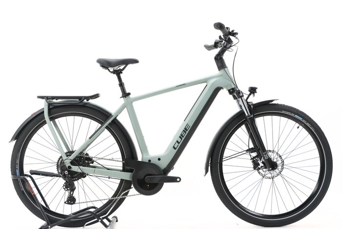 Cube KATHMANDU HYBRID ONE 750 2024