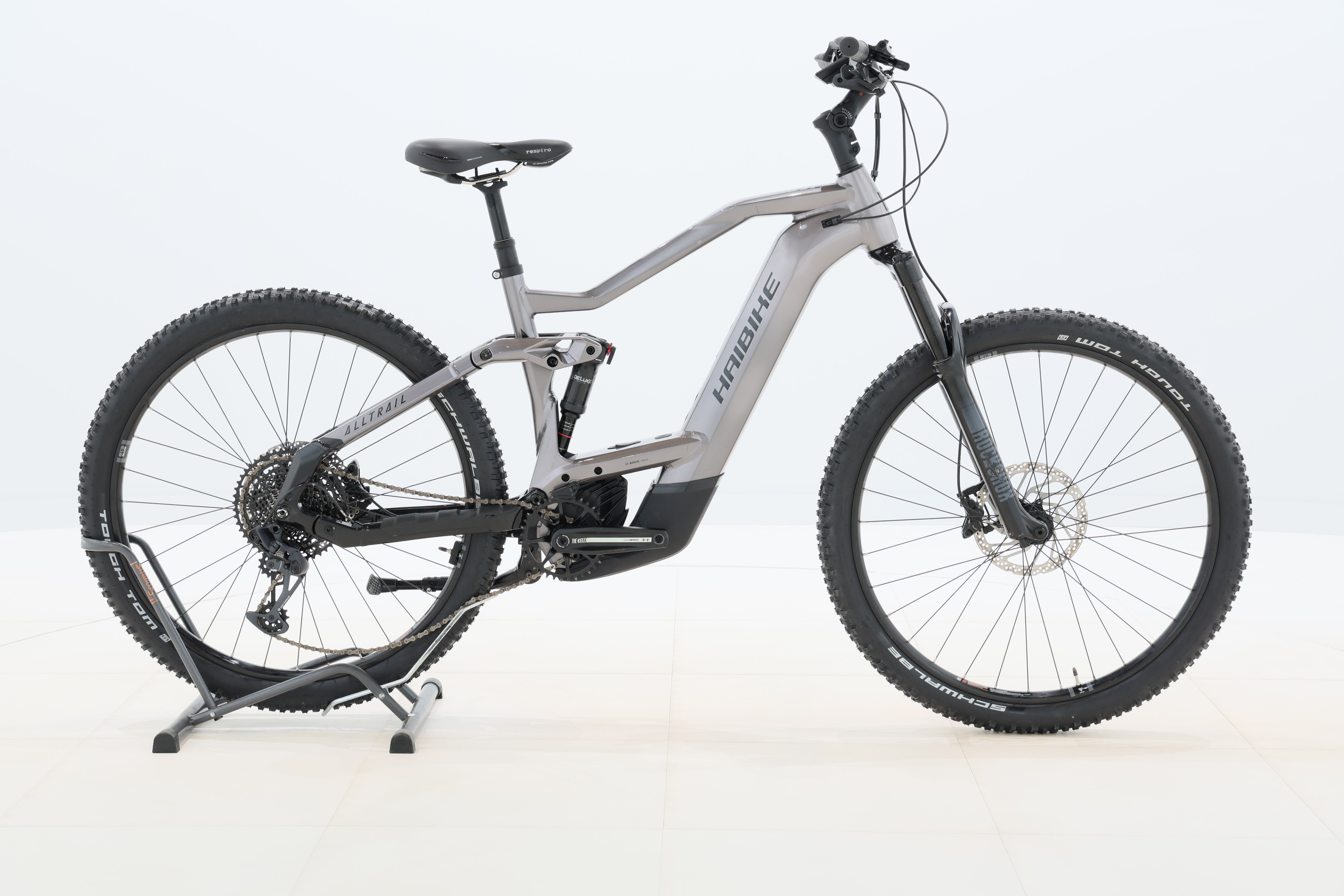 9eedf3c3-f2e3-4bd3-a17f-3e4ef5a0efa2