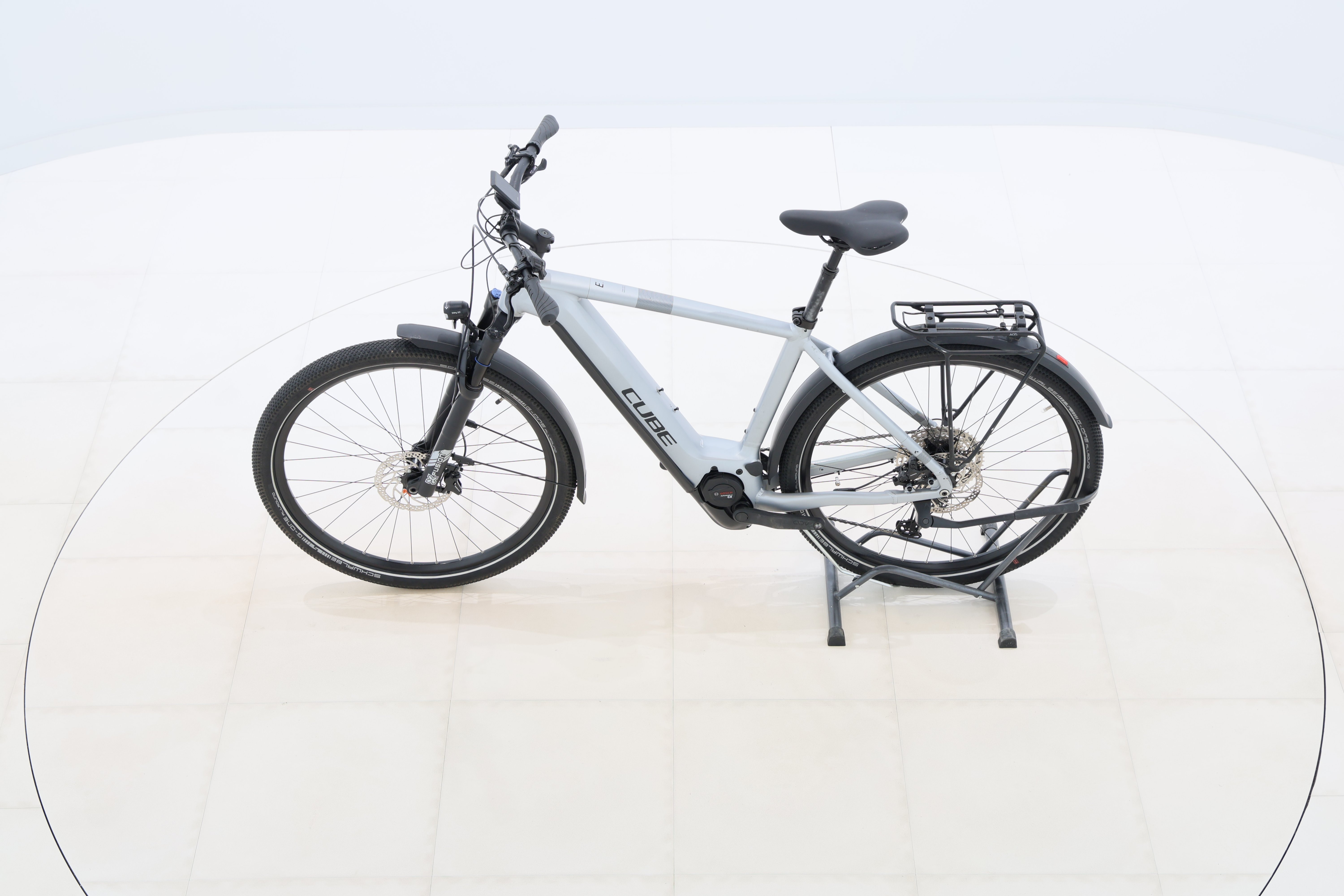 aadcc6a8-c7d6-4321-bed5-000f1670bf7d