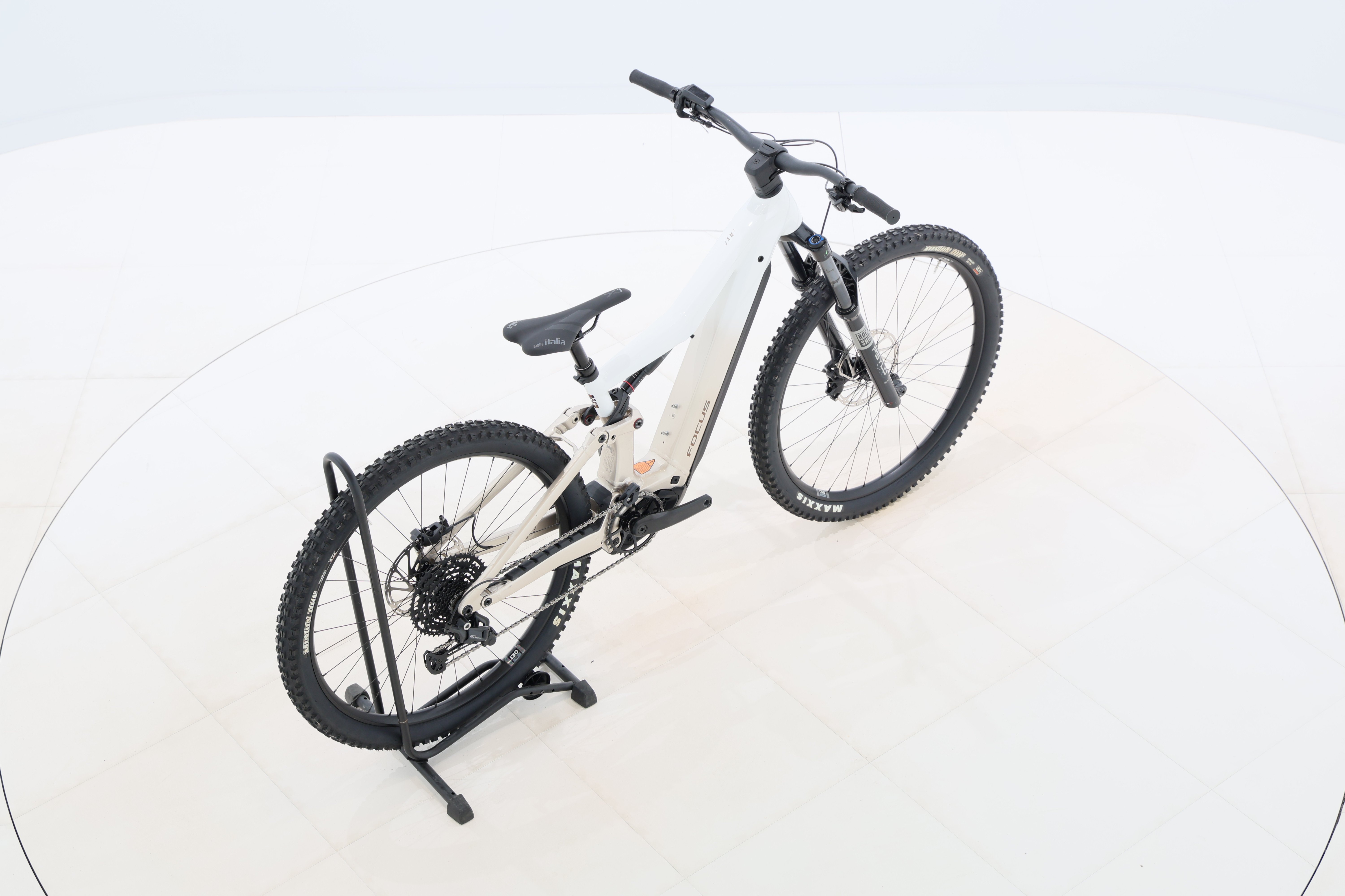 dd34226e-4a16-4903-9d12-ffe6ba60e637