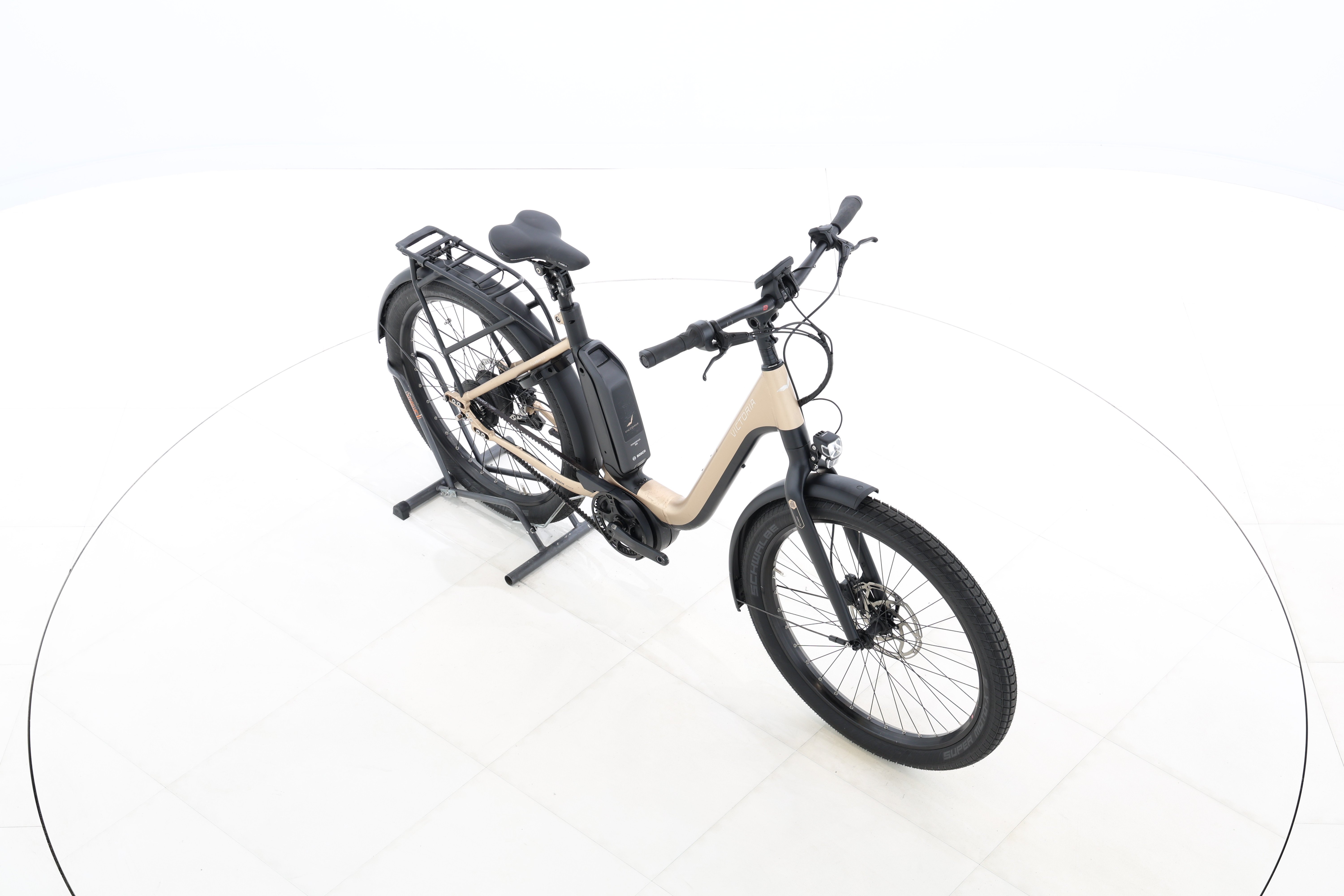 d92060f4-af32-4dfc-a5af-253325f3a2d1