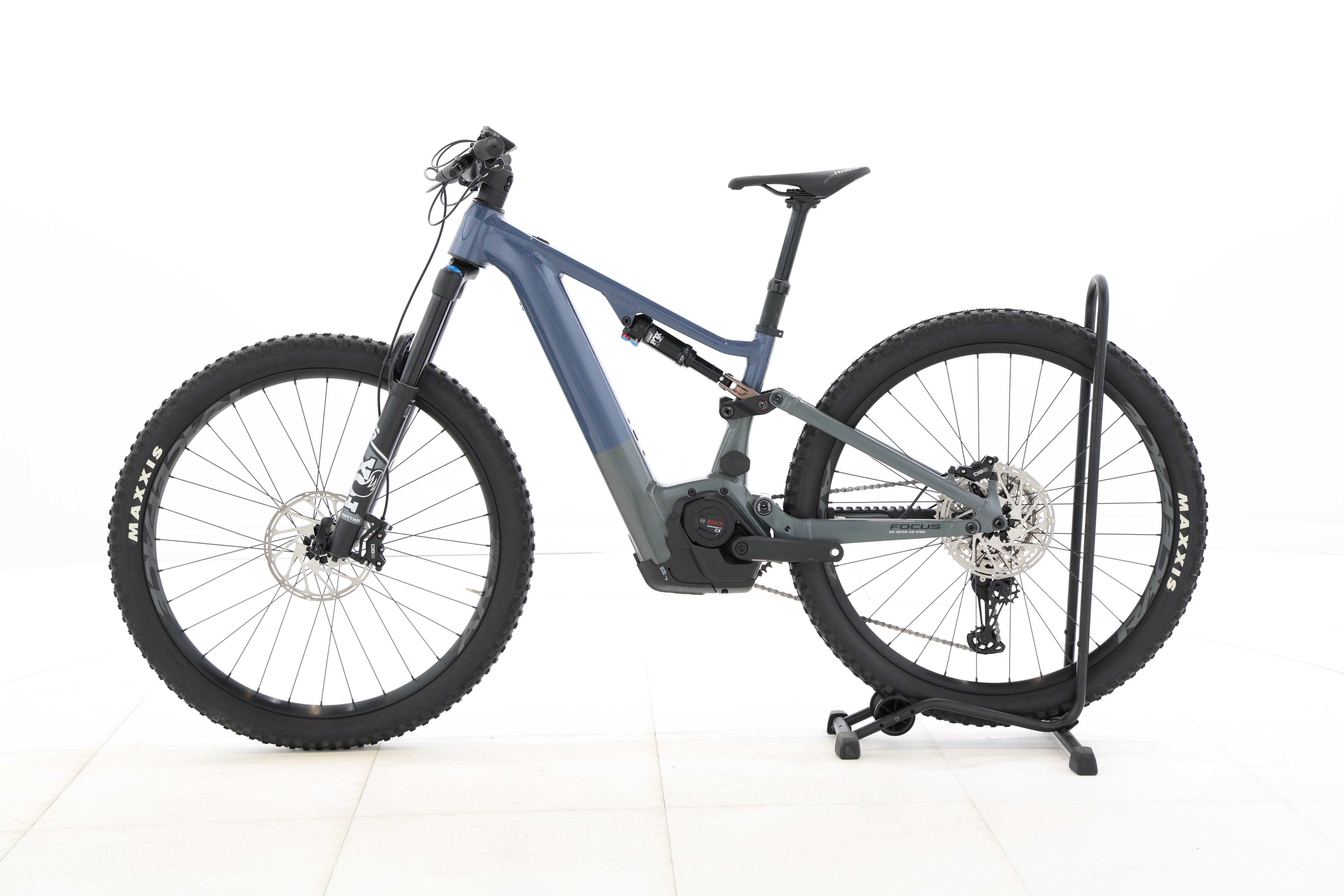 921adc8a-2d3d-4c35-af86-ba055613ef92