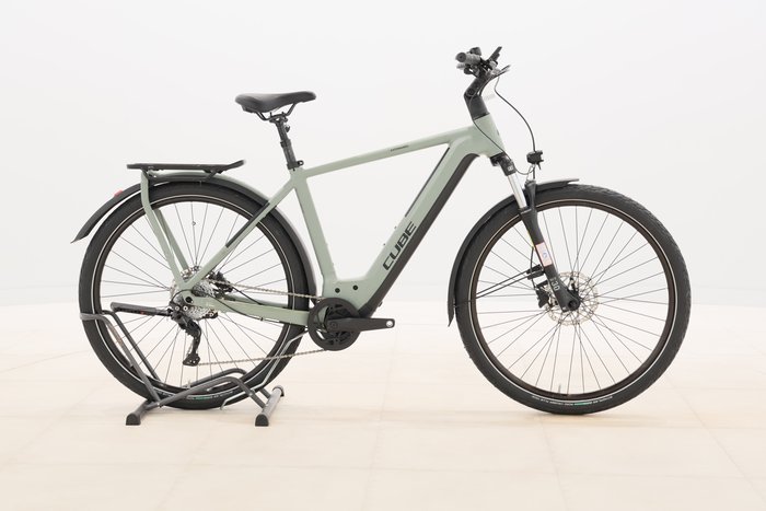 Cube Kathmandu Hybrid ONE 625 2023