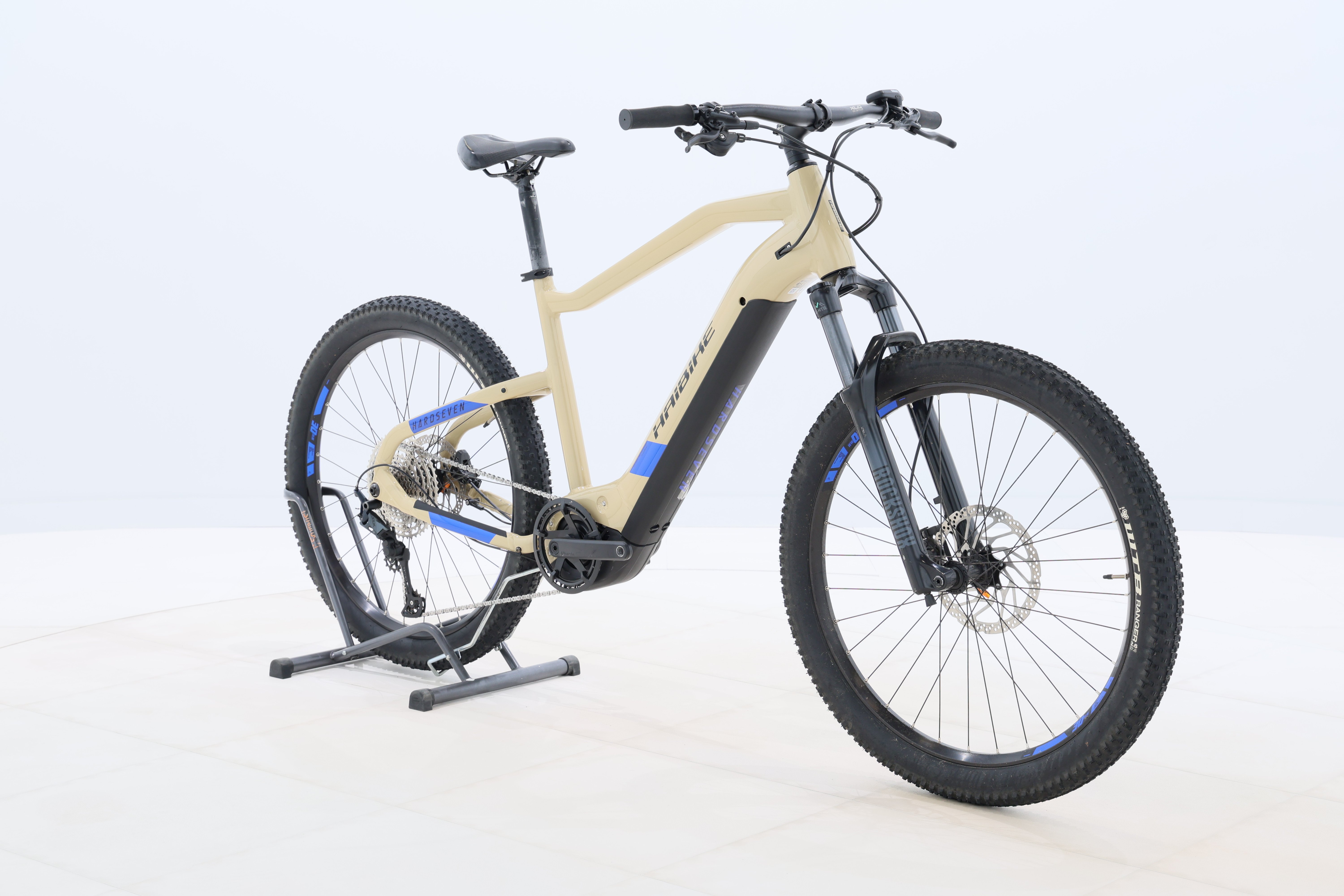 0340b595-5182-4078-af41-a5183bc69cff