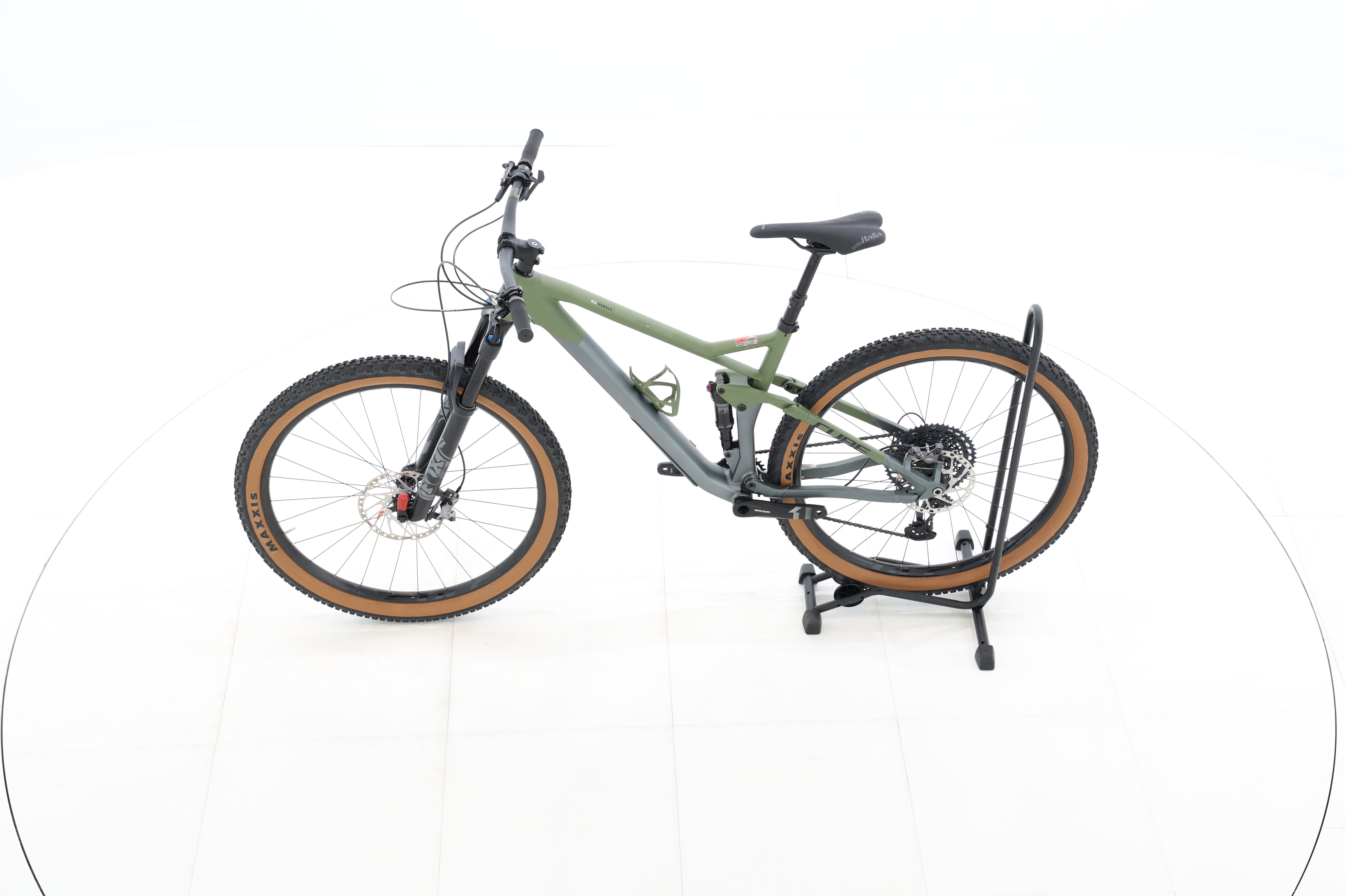 fe31a28e-74a6-4df0-8391-0018d6b3ce38