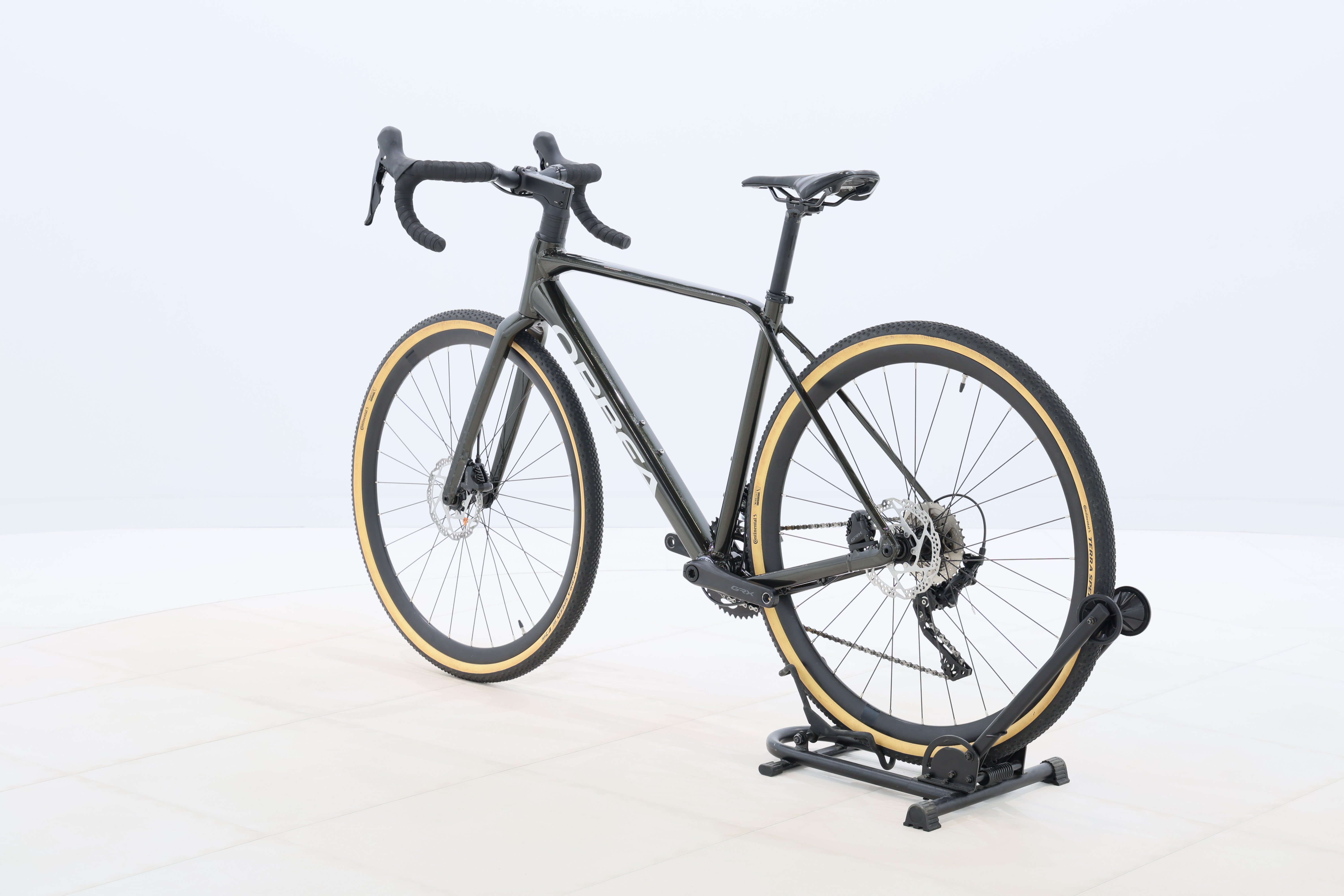 12b278f2-44f7-448c-a87d-737e19f70606