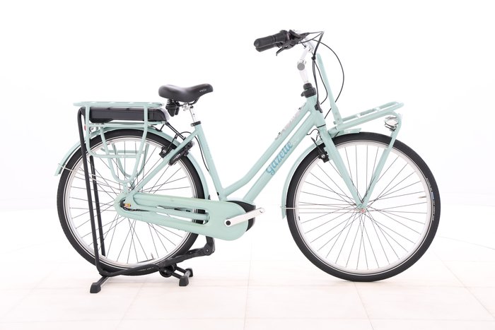 Gazelle MISS GRACE C7+ HMB 500 2023