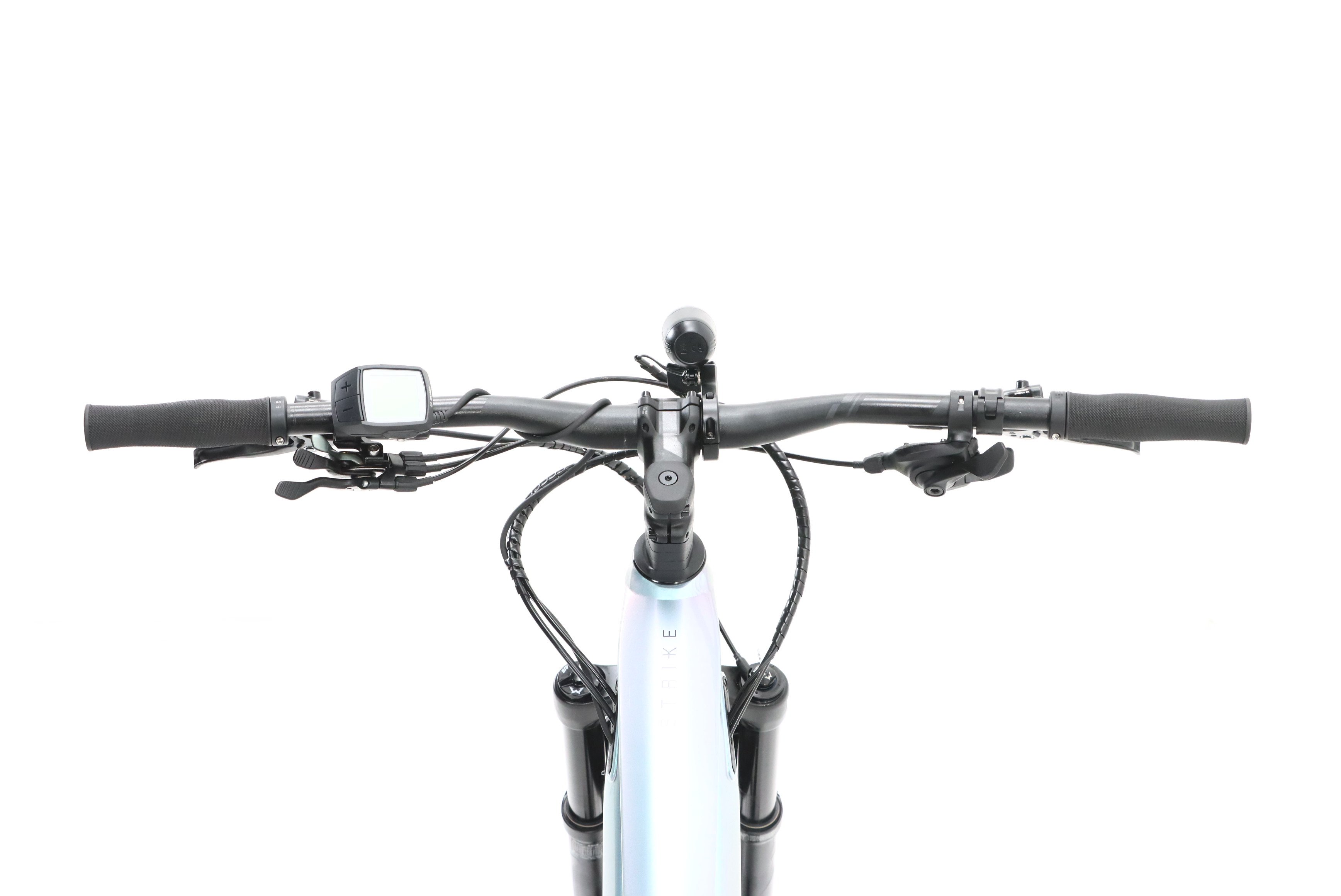 9586c556-f302-4586-847a-6b45b79bbc90