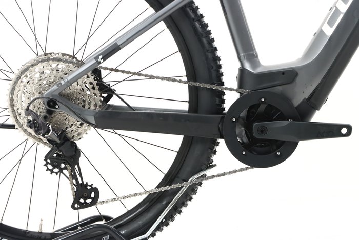 Cube REACTION HYBRID RACE 750 2023