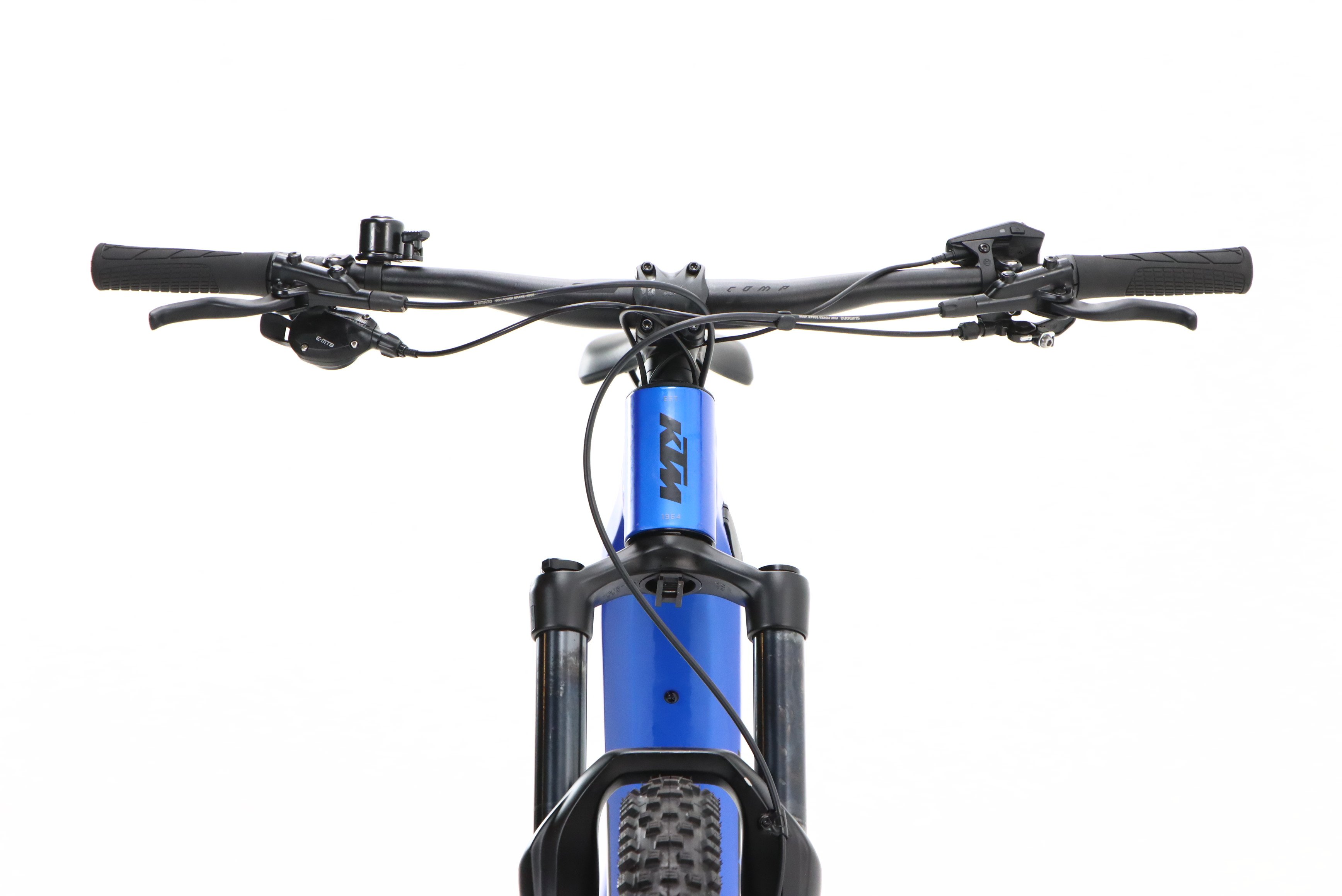 d4e93bdd-4150-4cef-8281-8696e660d041