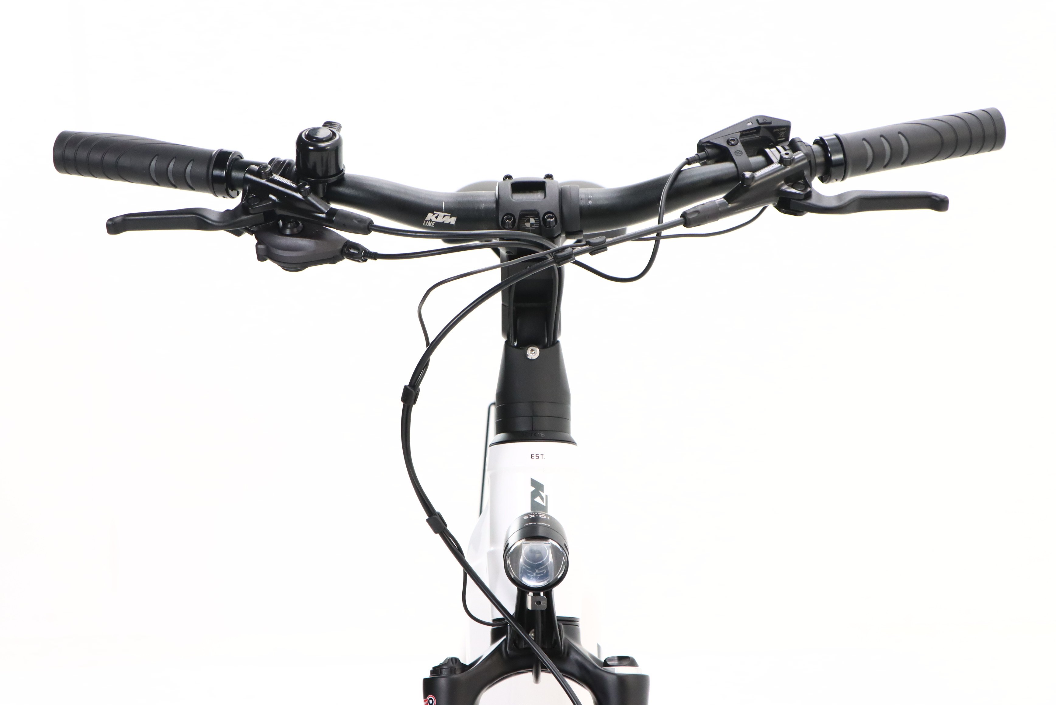 c3e943df-5d54-43c1-b4b2-2d3e35d72ecc