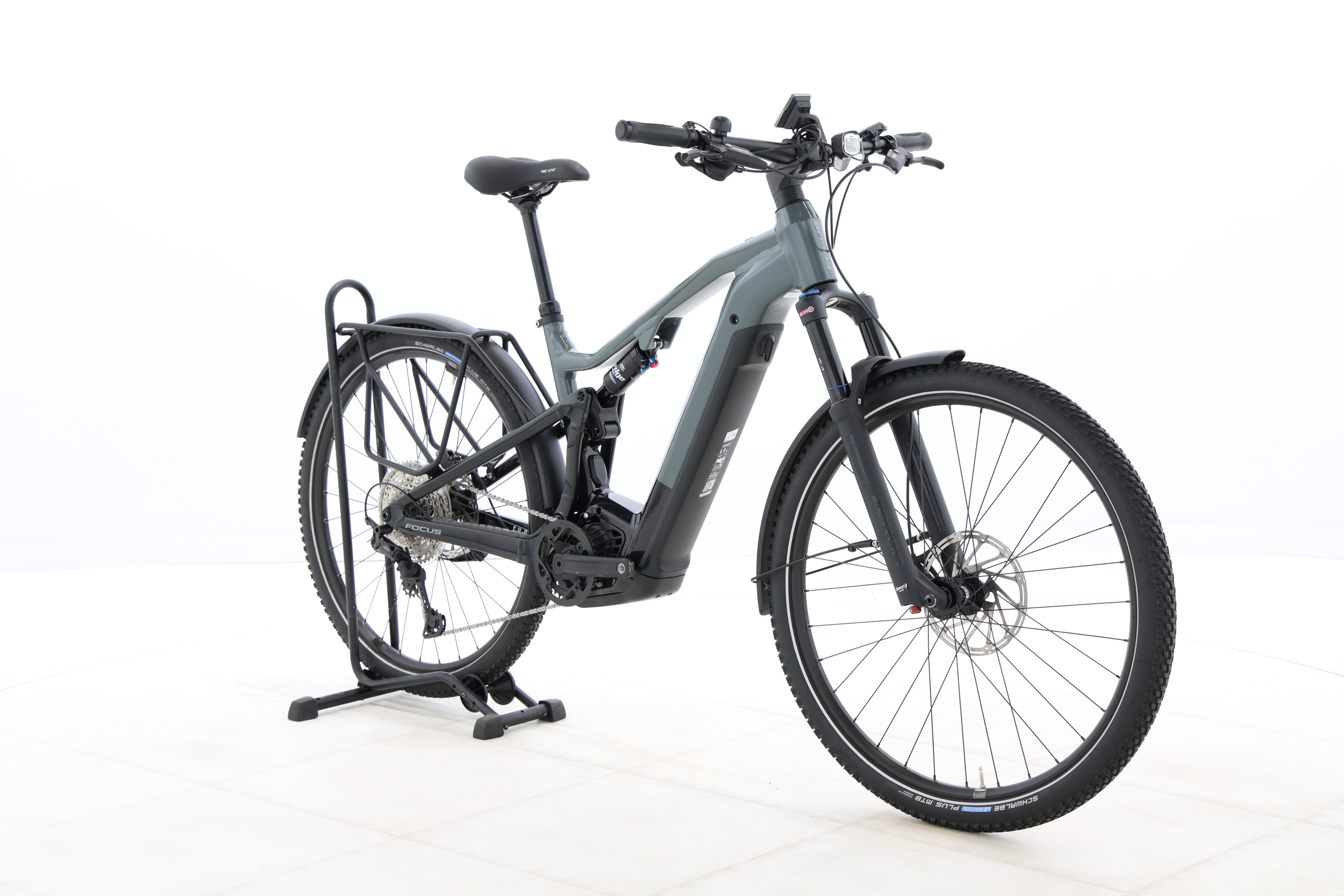 cf1bddef-86df-48e1-ba7e-91881bba20e3