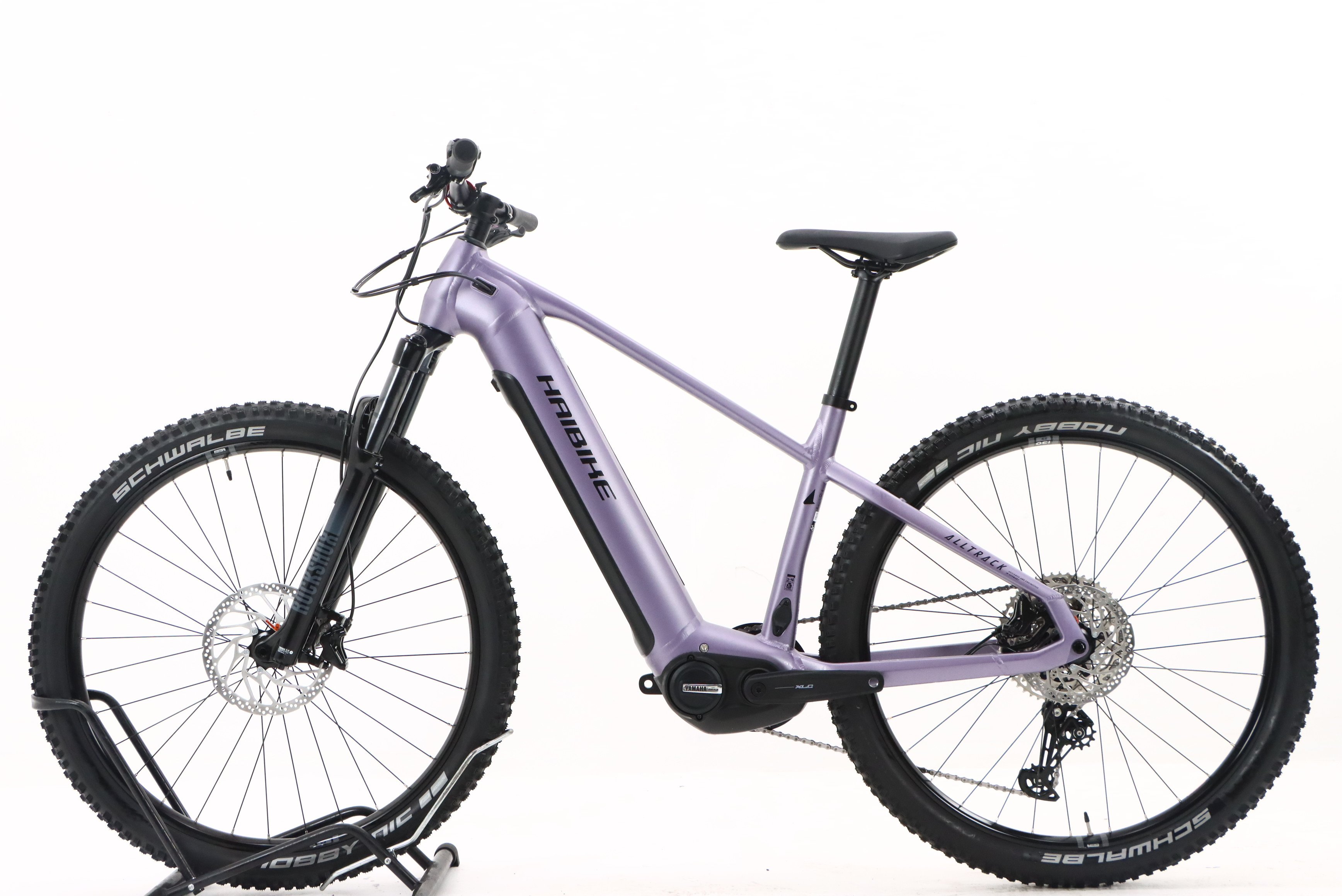 b0cbb3e2-15dd-4008-a3db-16672d64aa0c