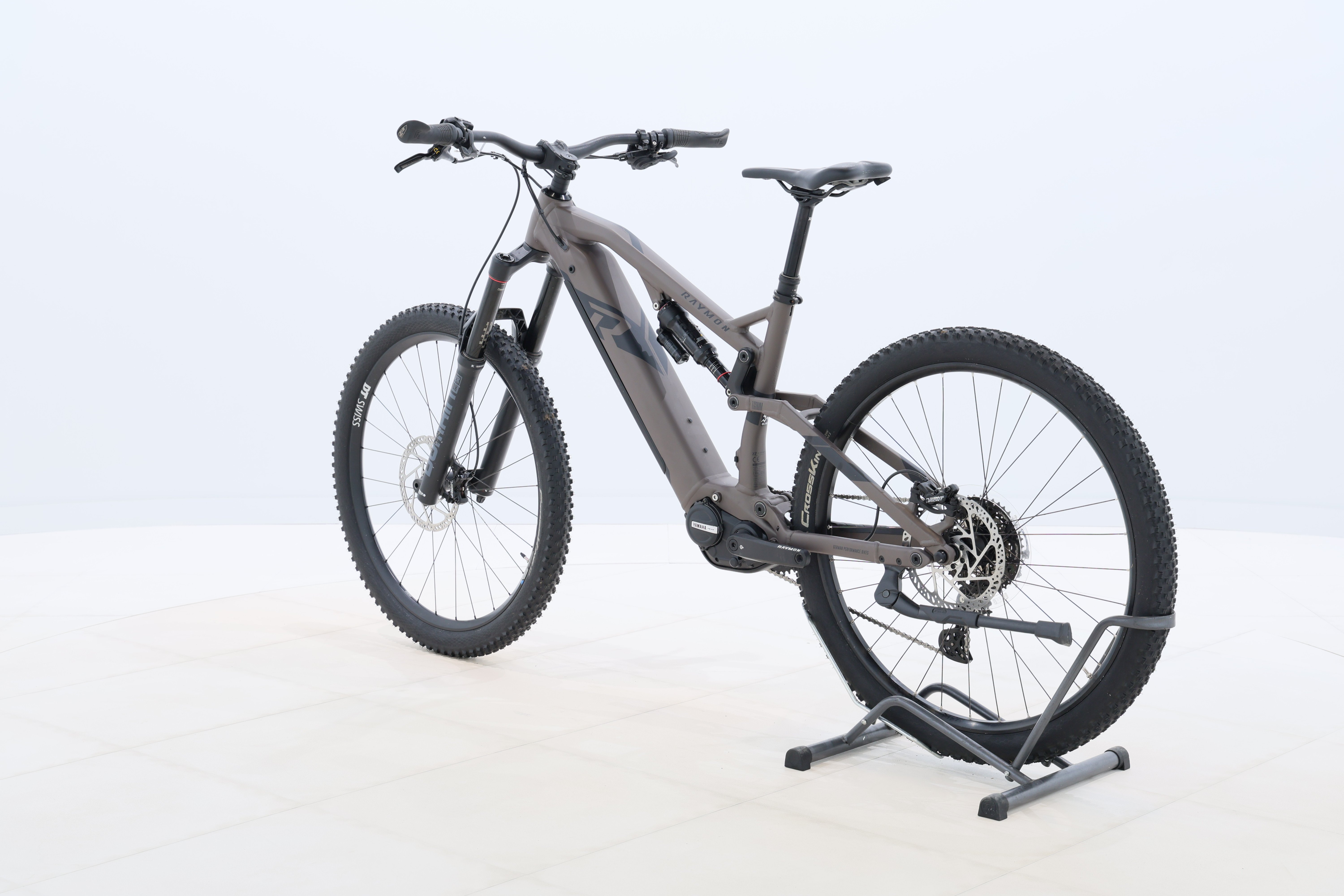 0d2a3abd-fed4-42c2-943a-c4361a82dc18