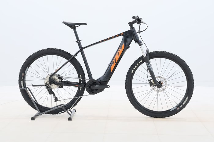 KTM Macina Team 693 2022