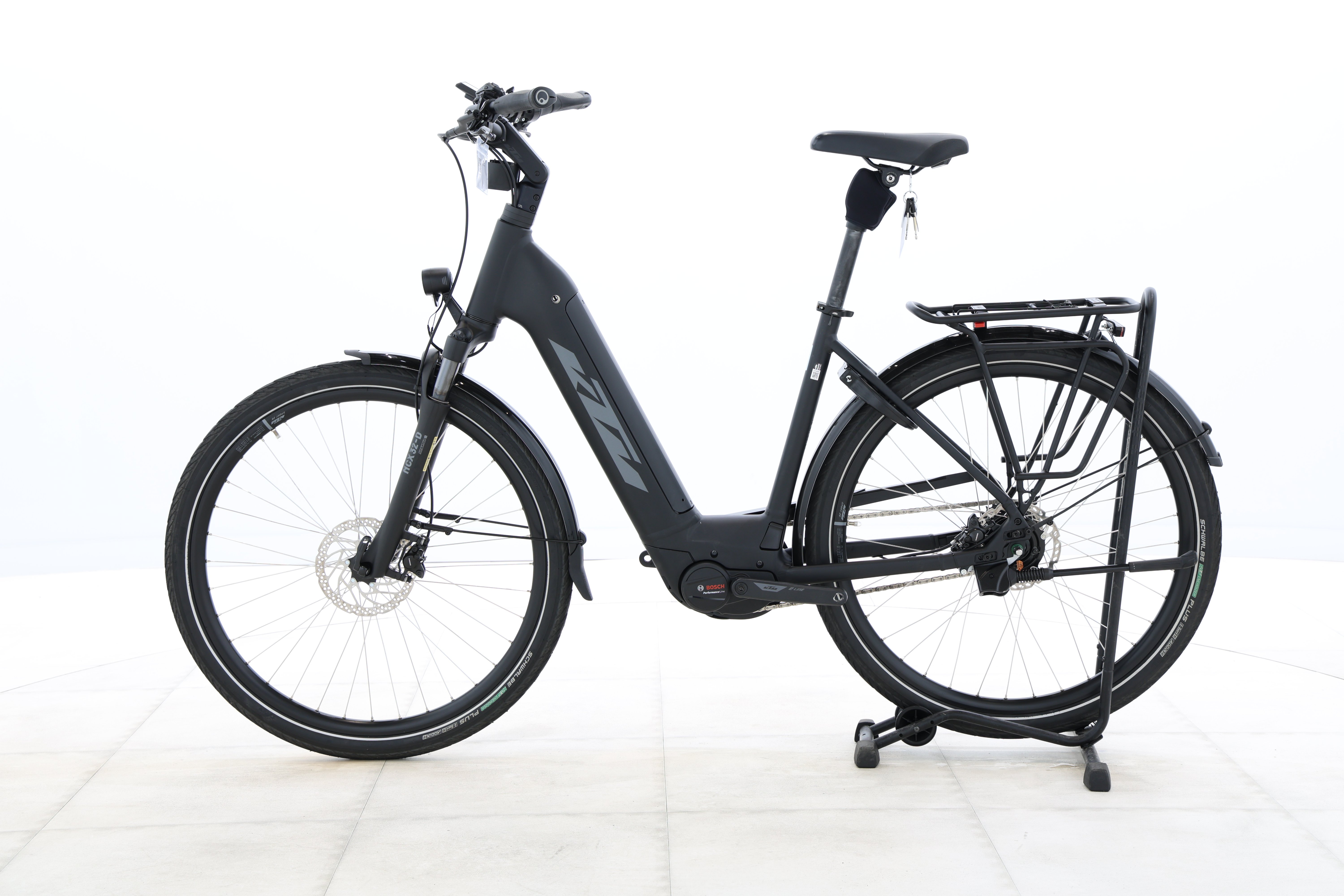 6598f1c3-b73e-4d83-a07f-7656d8728fbb