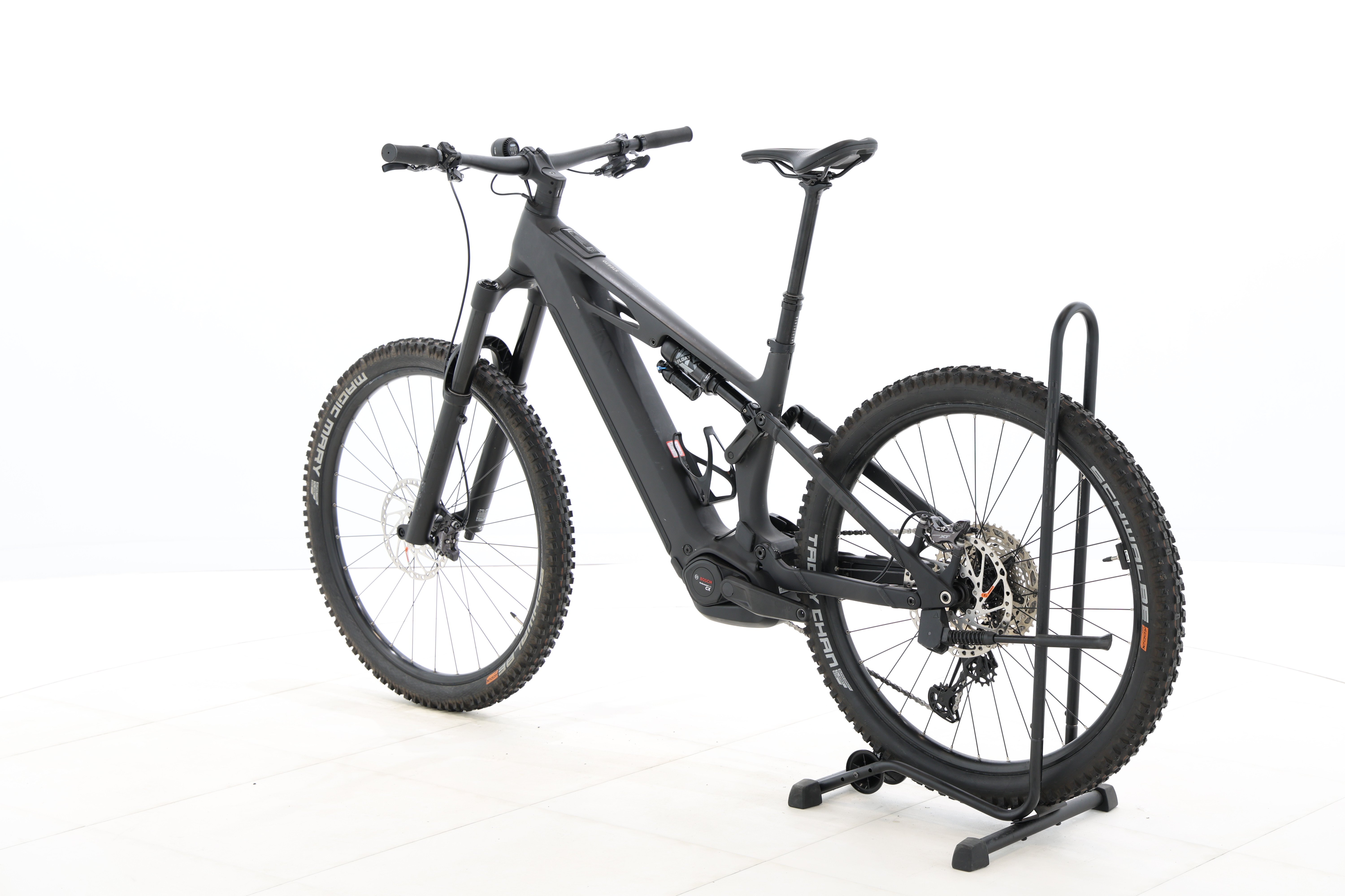 a6f2546e-f5ca-448a-8cdd-59a1255c74ce