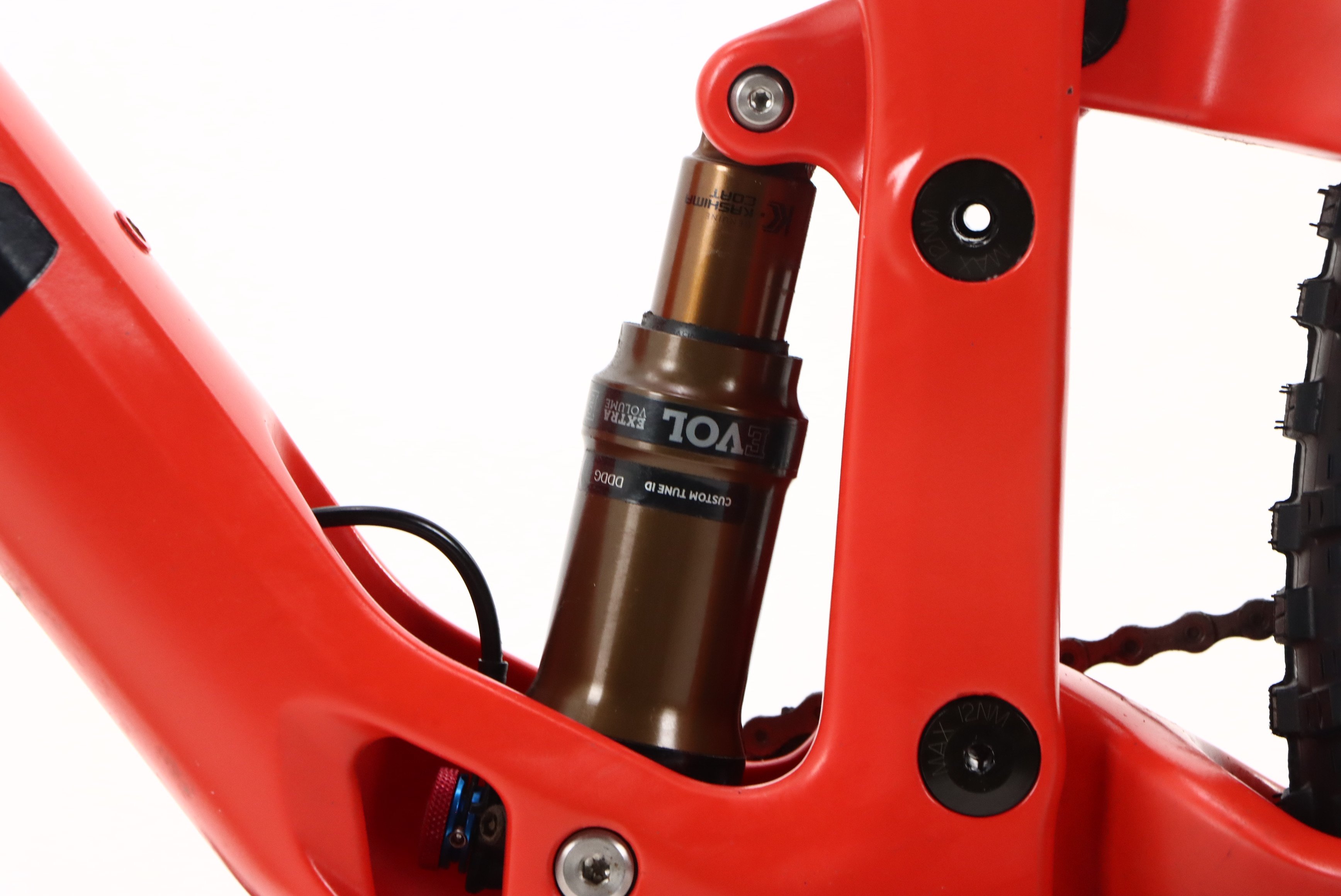 93295841-4e03-4b63-b715-d08264646c2e