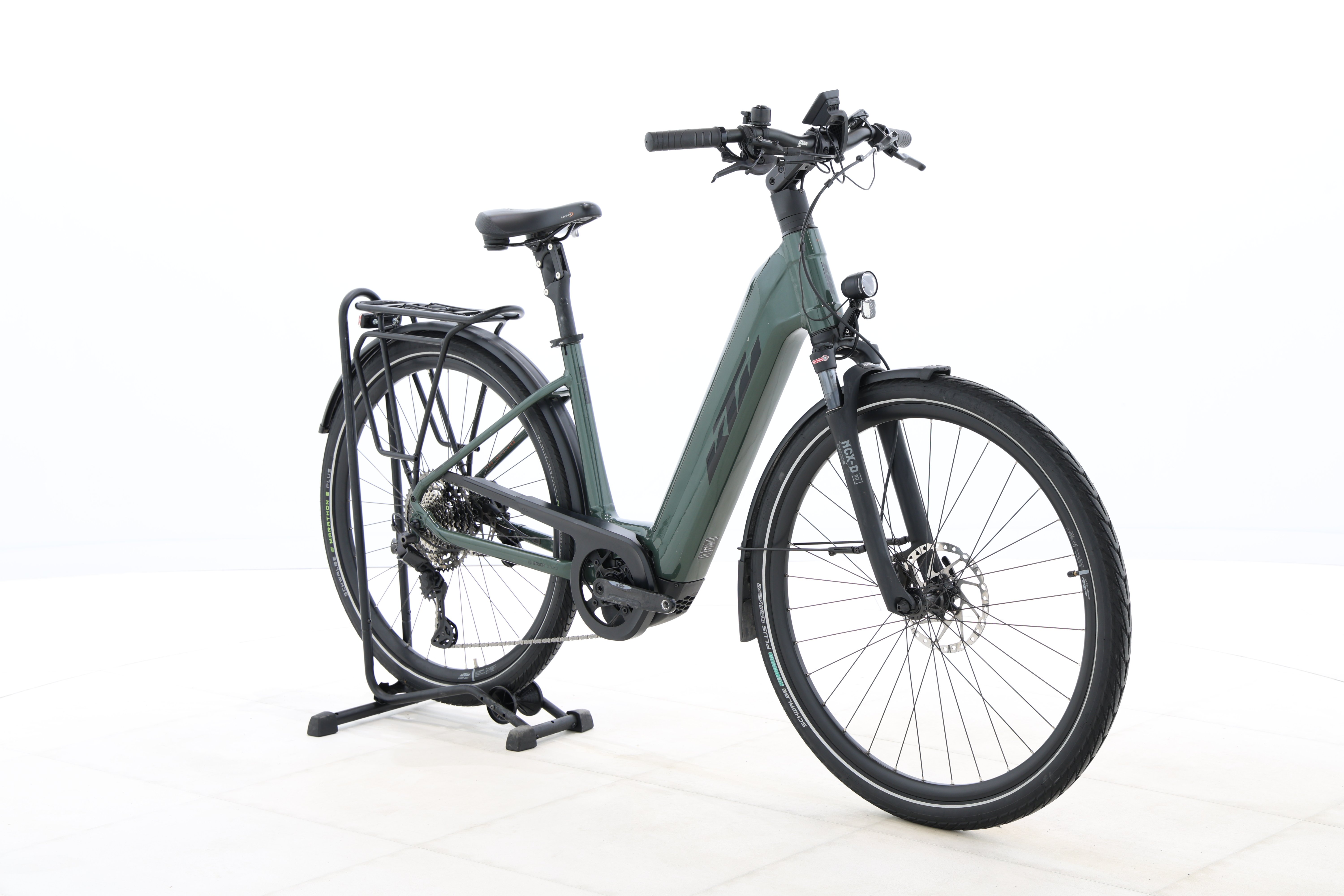 c6e19786-daeb-40a3-ac80-d458761b2440