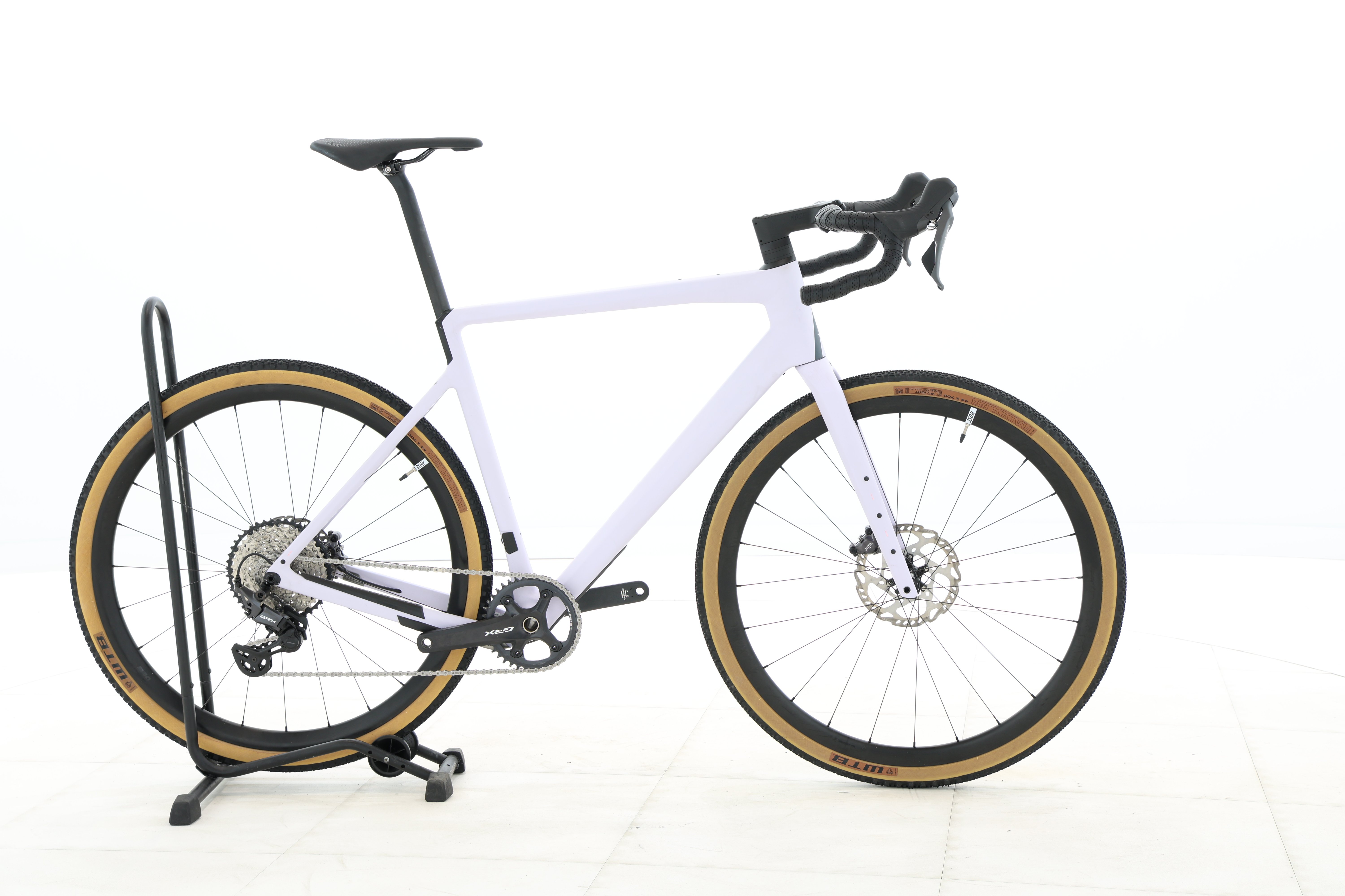 a083873d-fe00-4357-a3dc-b6c9b78a040f