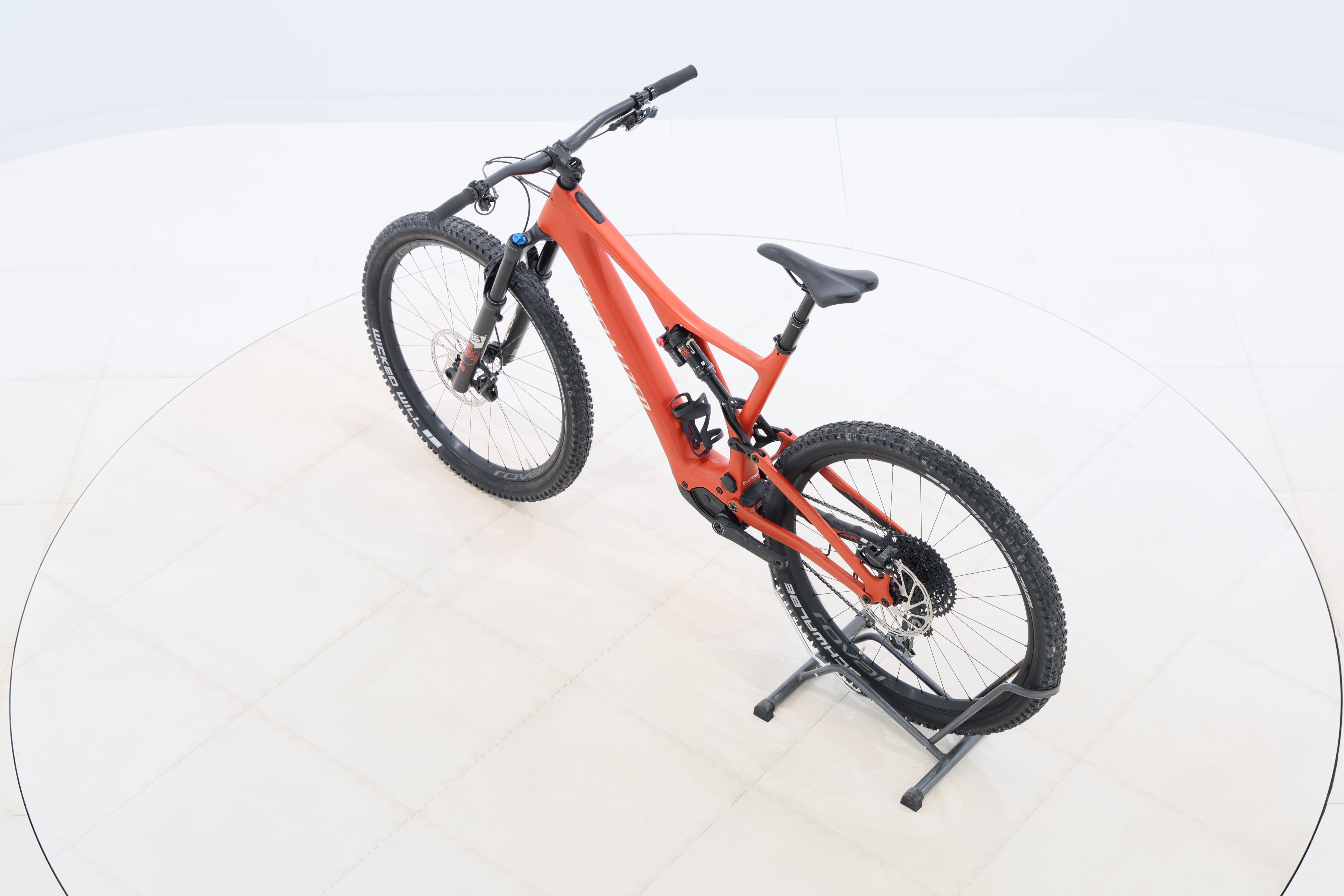 ea61484b-08fb-440c-82fb-652e027ca2d3