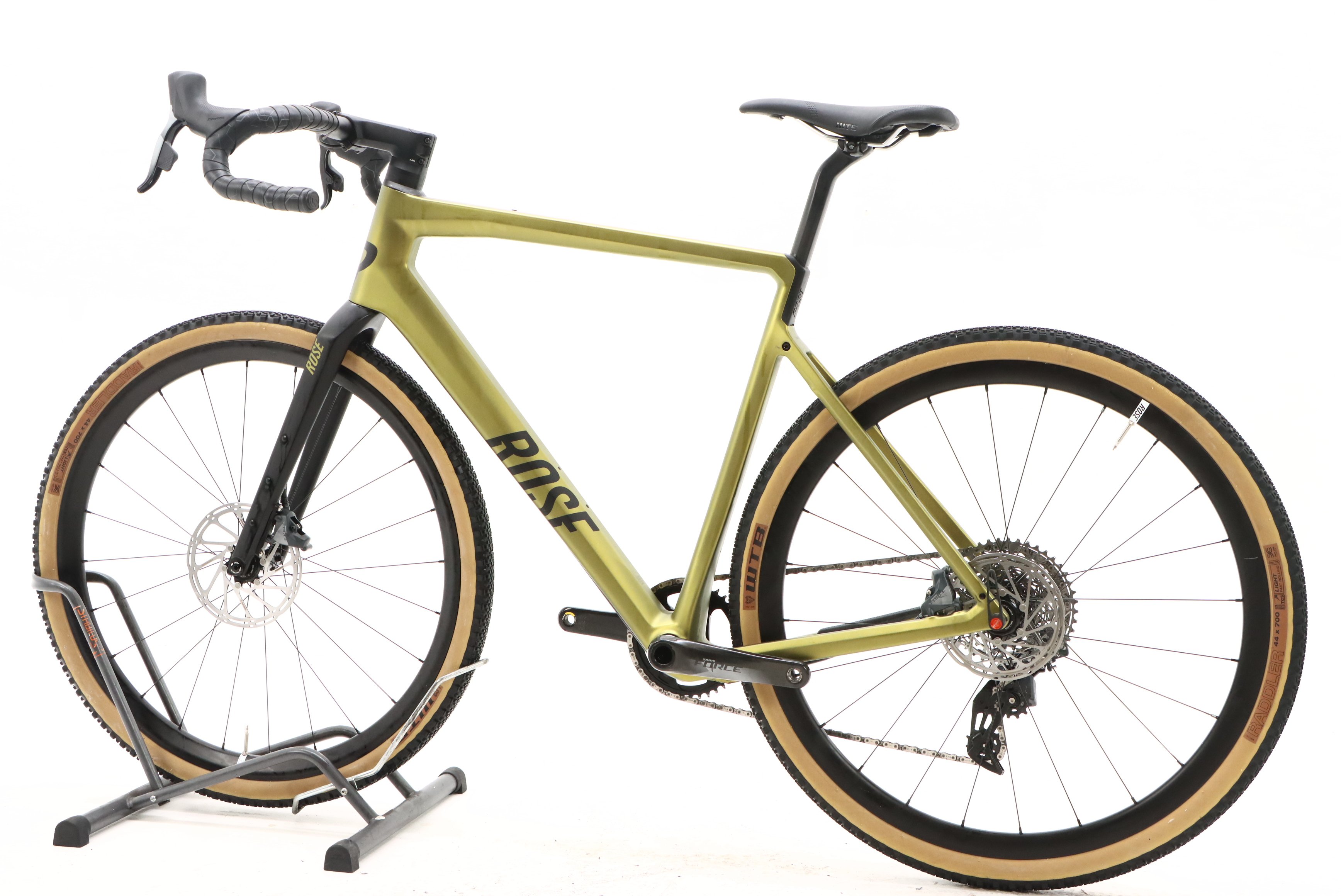 d690c41f-26b6-45ae-915f-214cd154be71